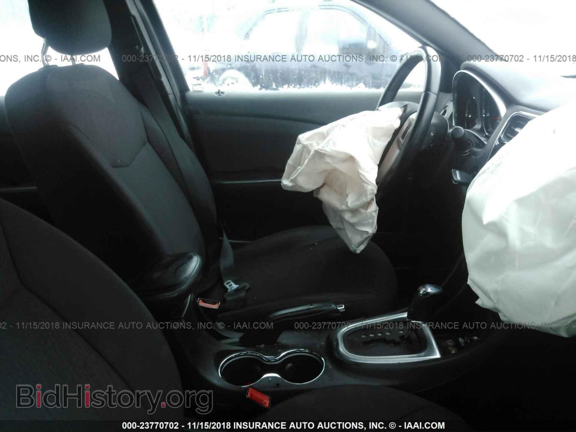 2012 CHRYSLER 200 - VIN: 1C3CCBBB2CN256442 - Photo 5