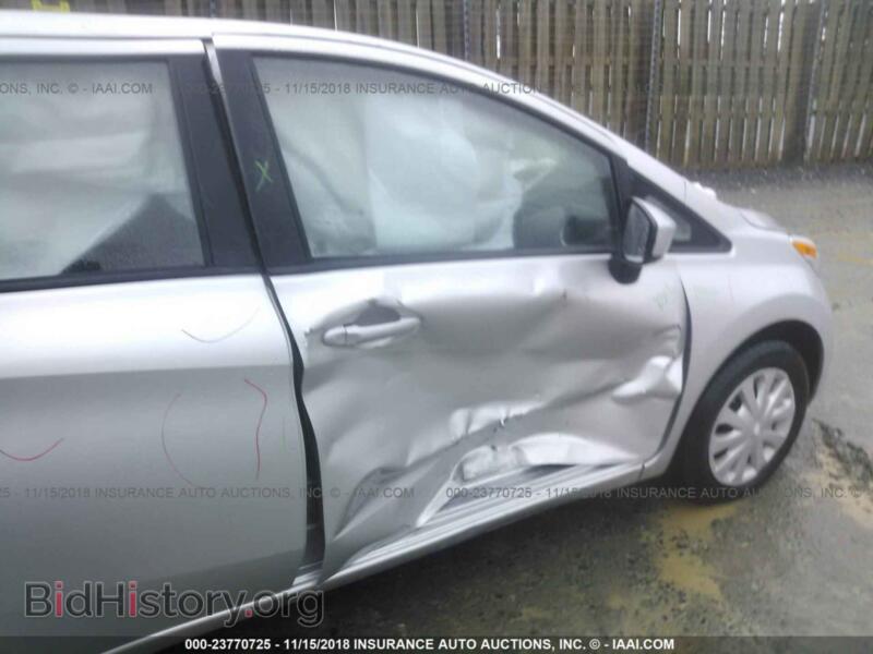 2016 Nissan VERSA NOTE (VIN 3N1CE2CP6GL362272) — фото 6 из 10