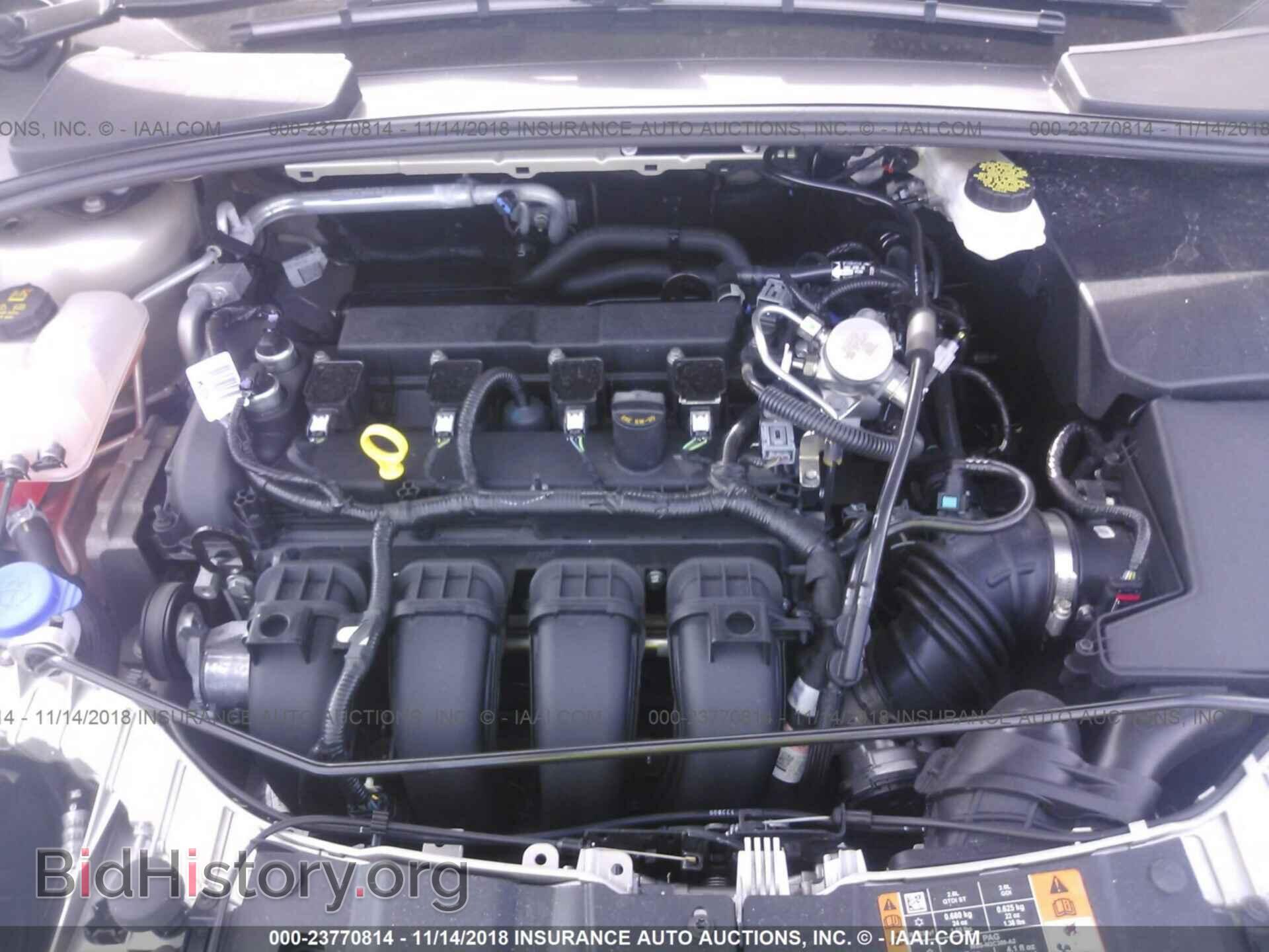 2018 Ford Focus - VIN: 1FADP3F24JL201655 - Фото 10