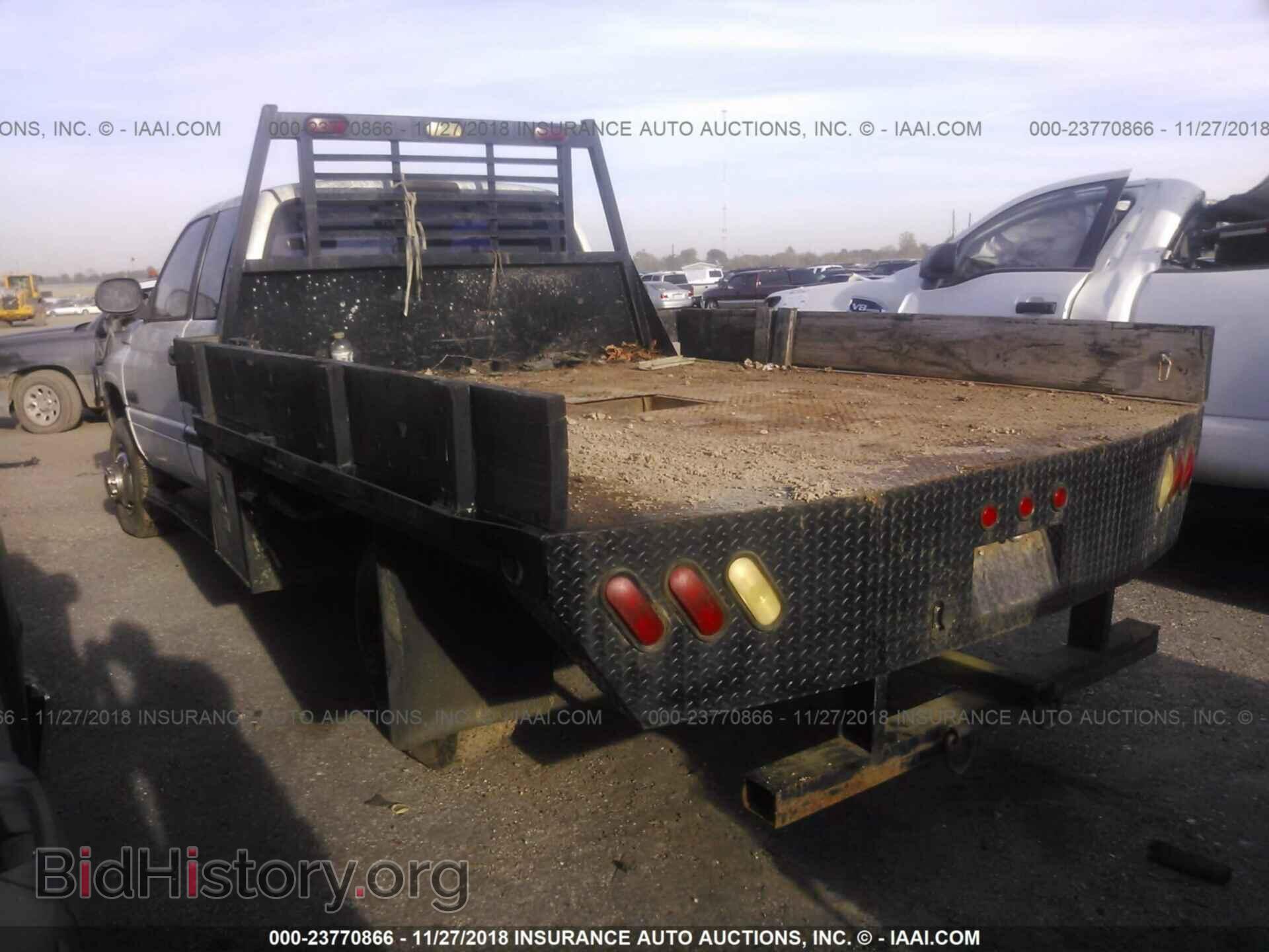 2000 DODGE RAM 3500 - VIN: 1B7MF3361YJ173212 - Фото 3