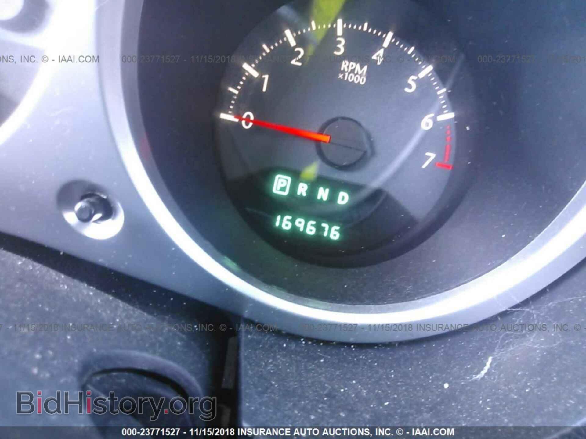 2010 CHRYSLER SEBRING - VIN: 1C3CC5FB5AN171815 - Photo 7