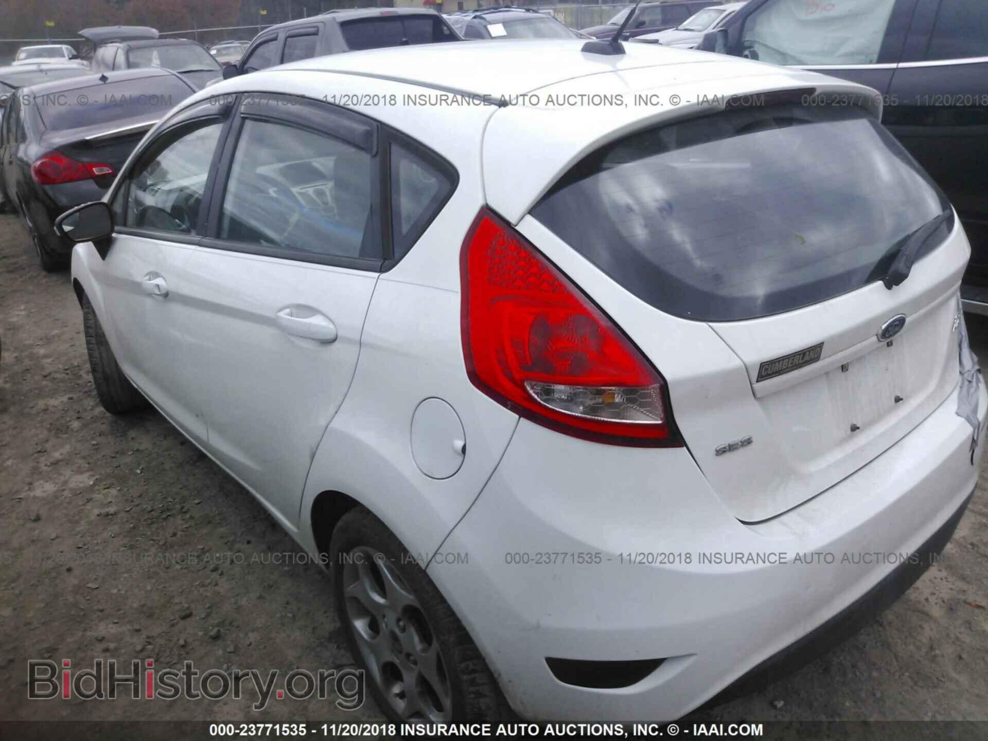 2011 Ford Fiesta - VIN: 3FADP4FJ0BM145999 - Фото 3