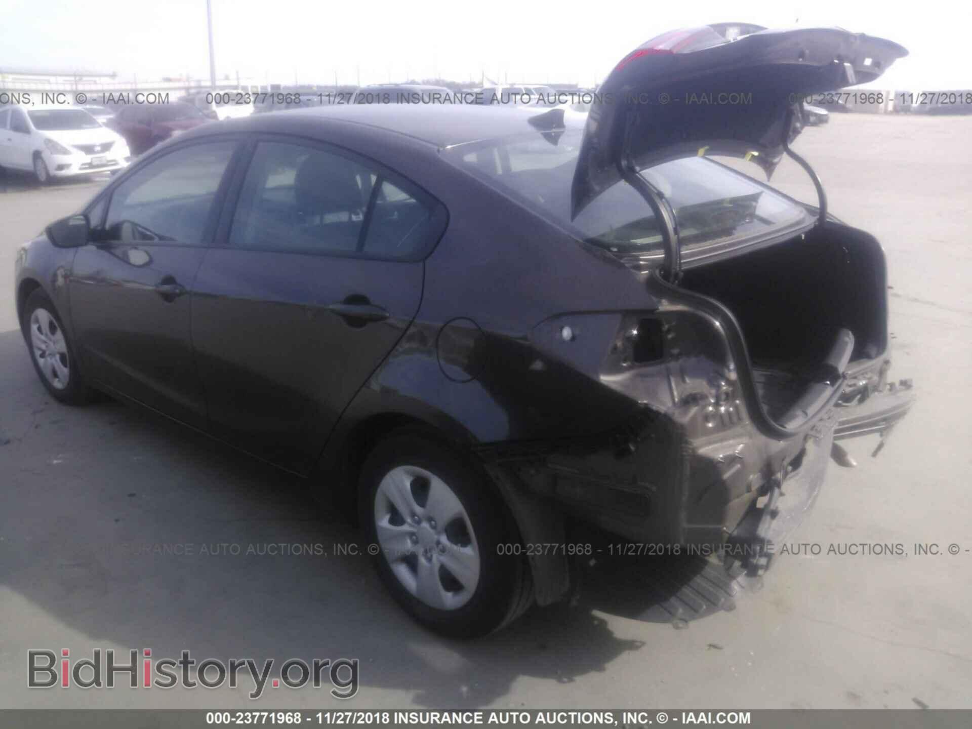 2017 KIA FORTE - VIN: 3KPFK4A71HE123462 - Фото 3