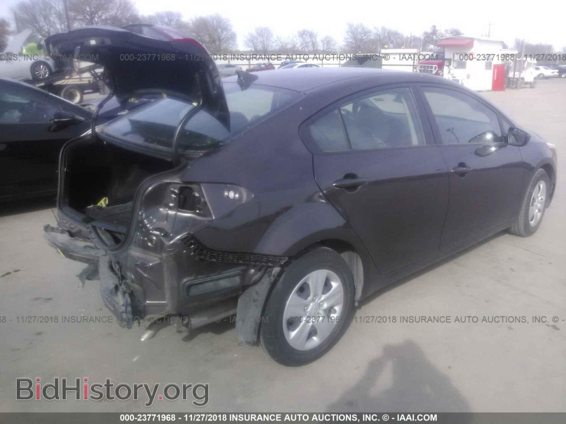 2017 KIA FORTE - VIN: 3KPFK4A71HE123462 - Фото 4