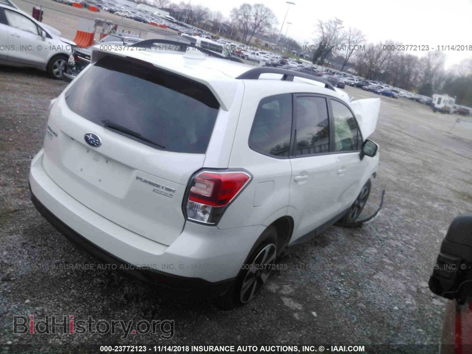 2017 SUBARU FORESTER - VIN: JF2SJAGC4HH442323 - Фото 4
