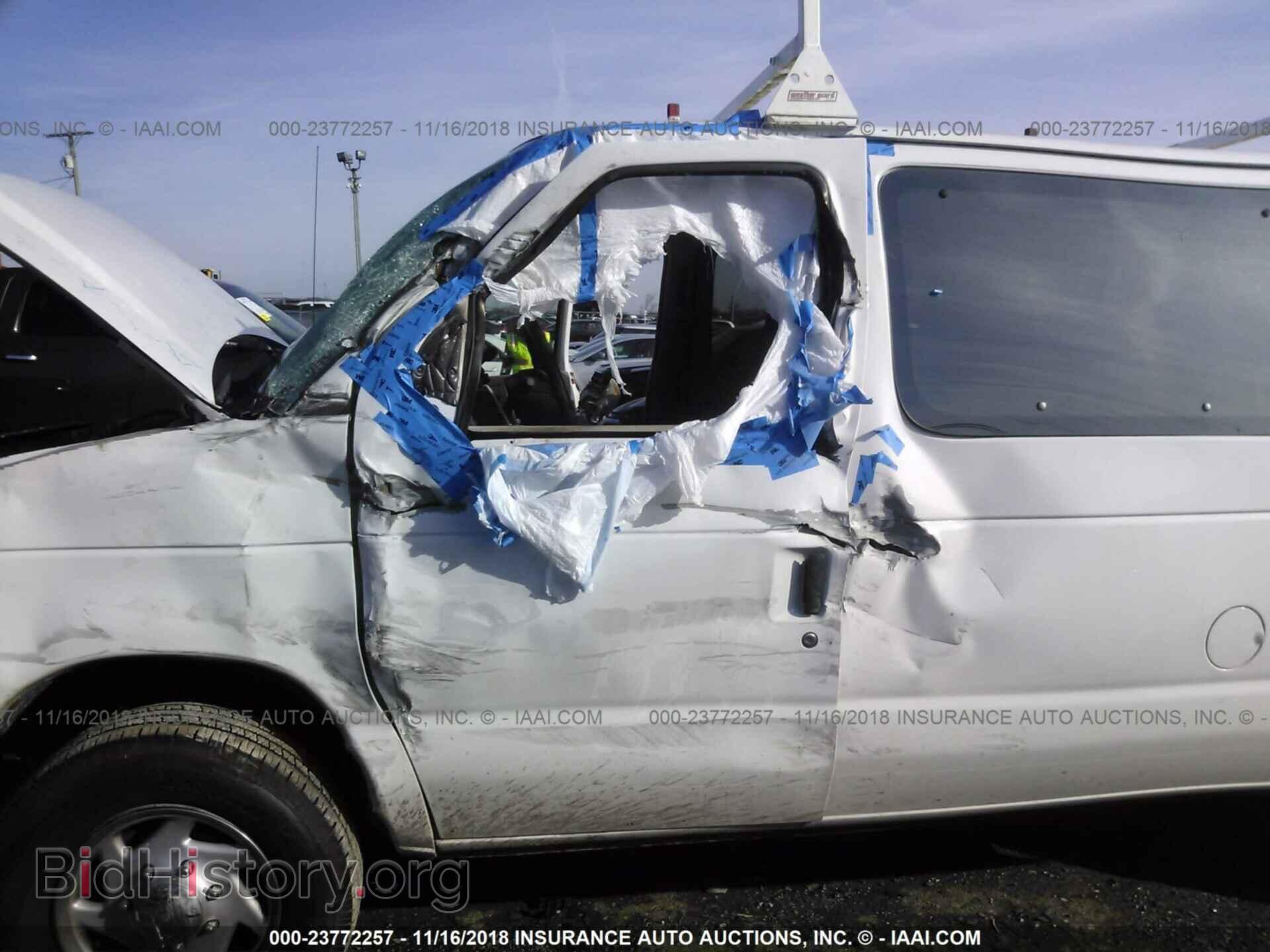 2013 Ford Econoline - VIN: 1FBSS3BL6DDA35530 - Photo 6