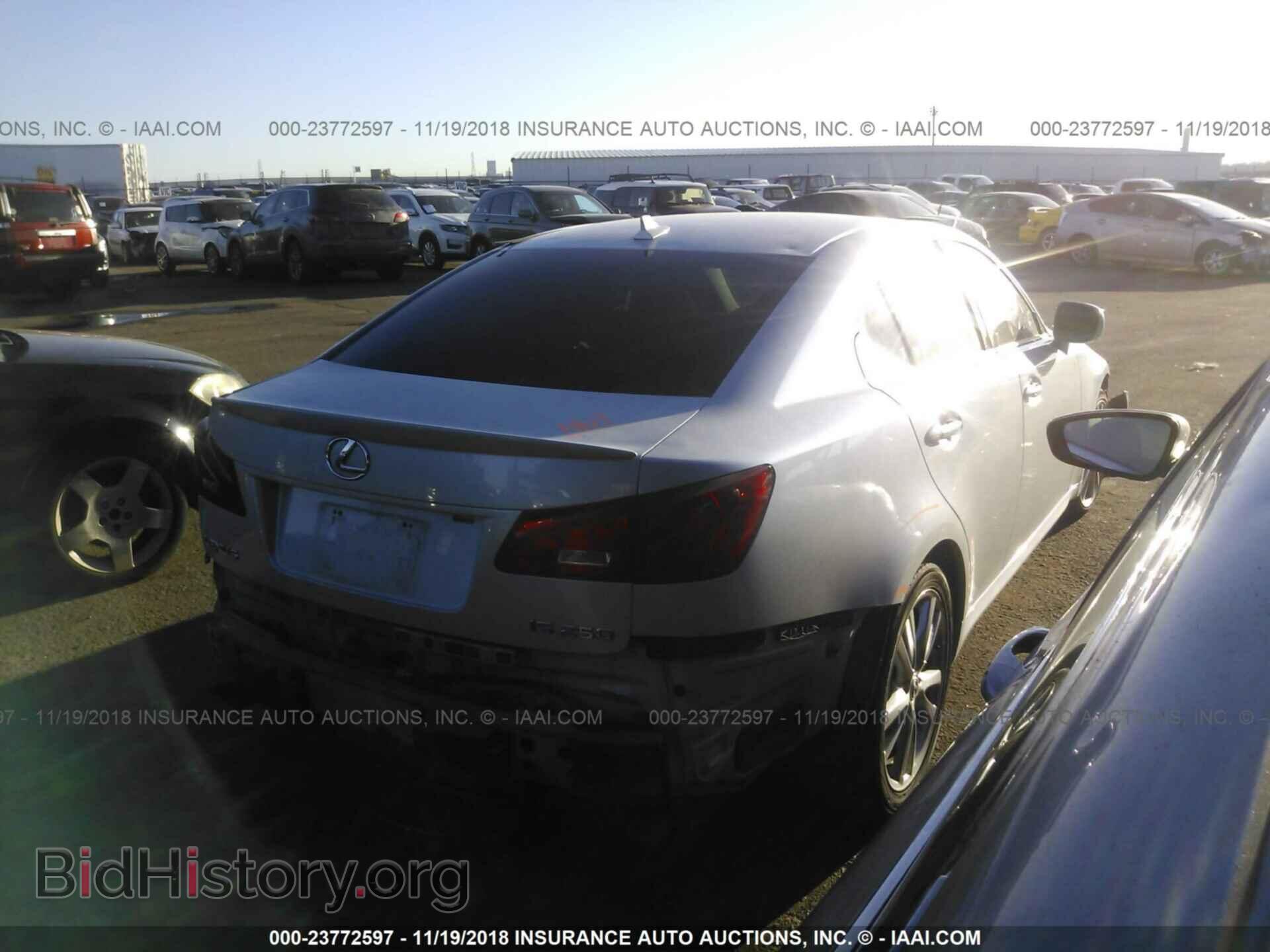 2007 LEXUS IS - VIN: JTHBK262872041948 - Photo 4
