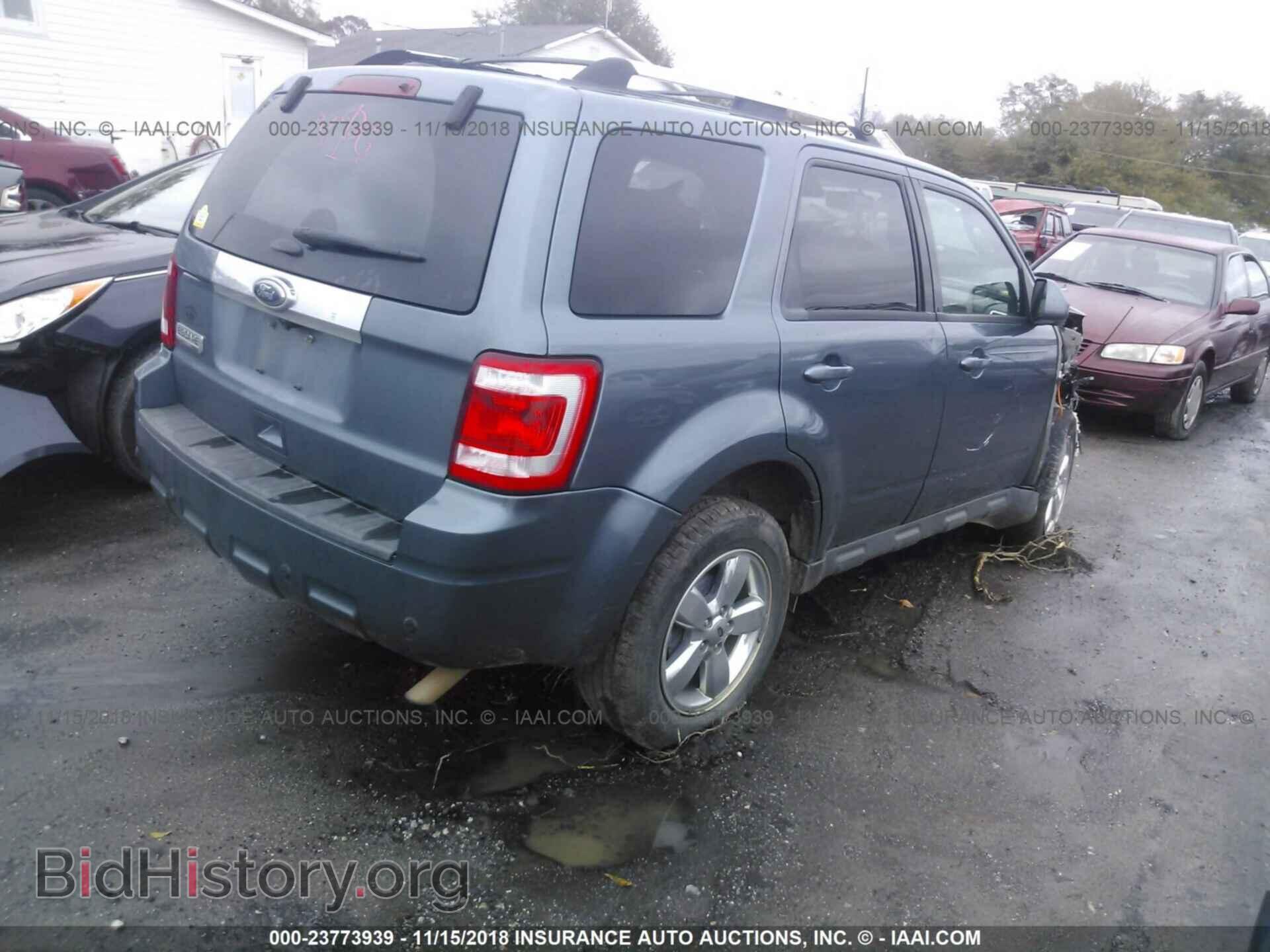2011 Ford Escape - VIN: 1FMCU9E70BKB09816 - Photo 4