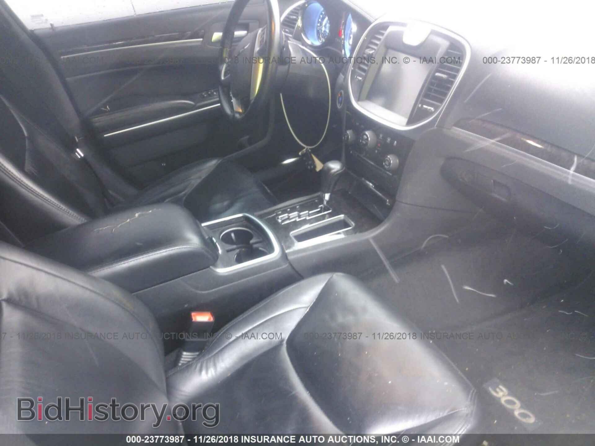 2011 CHRYSLER 300 - VIN: 2C3CA5CG2BH514855 - Фото 5