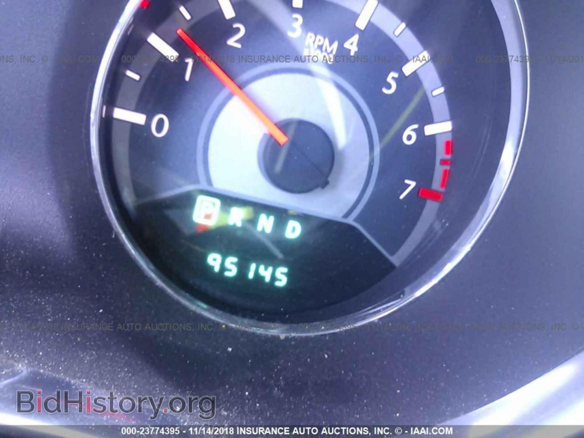 2011 CHRYSLER 200 - VIN: 1C3BC1FB5BN592777 - Photo 7