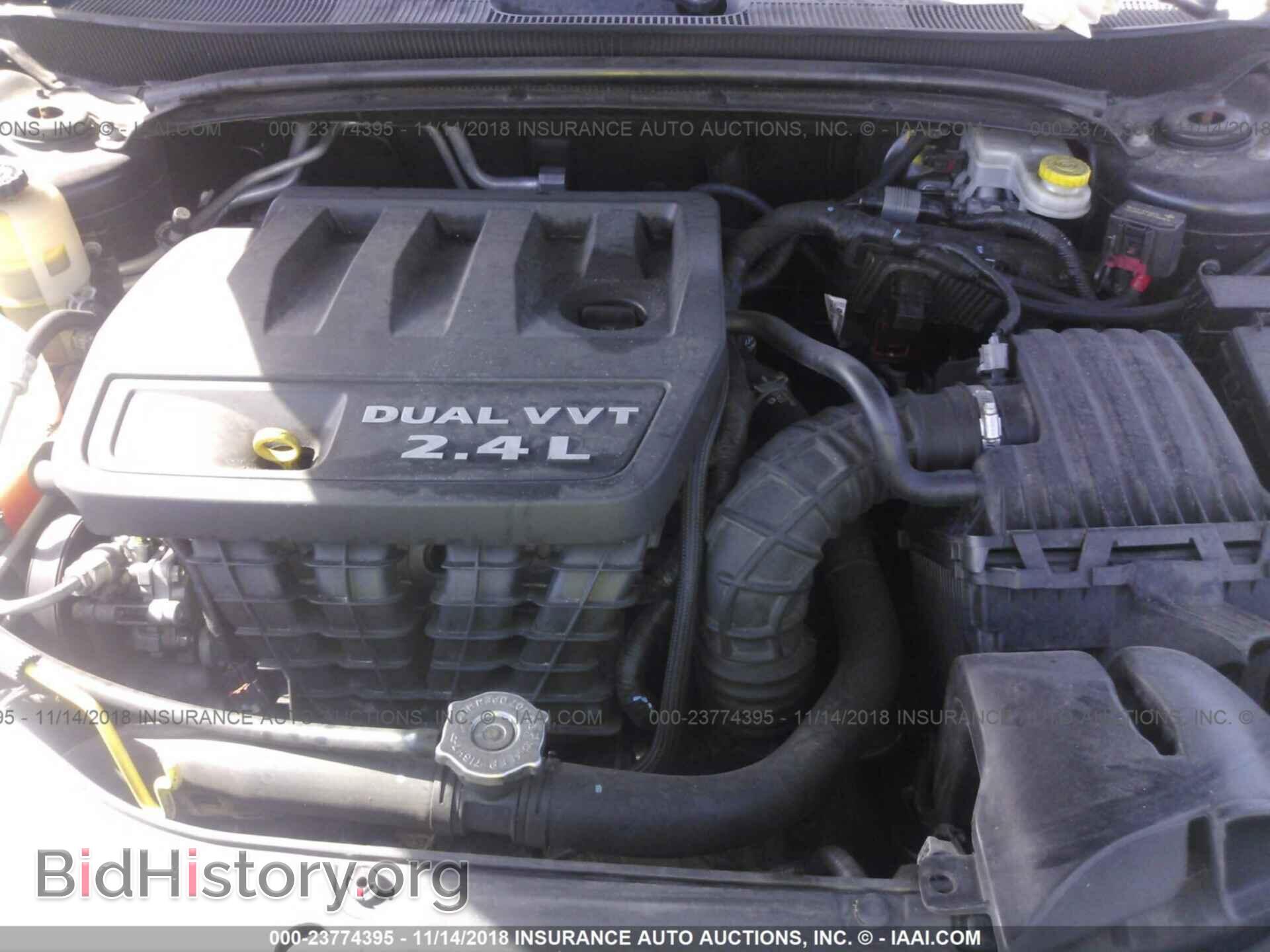 2011 CHRYSLER 200 - VIN: 1C3BC1FB5BN592777 - Photo 10