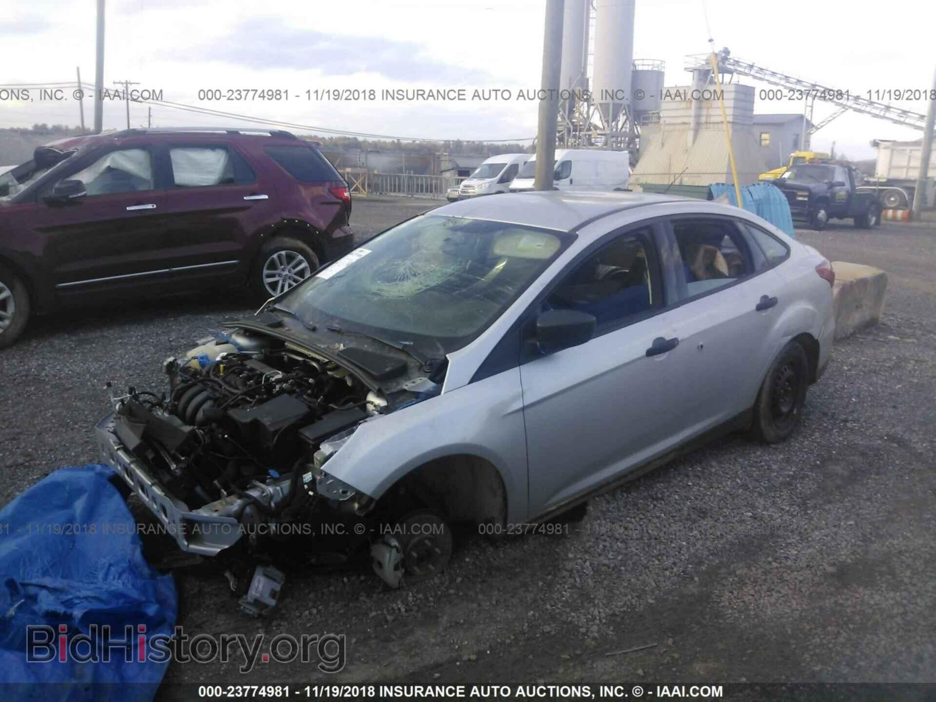 2016 FORD FOCUS - VIN: 1FADP3E28GL393317 - Photo 2
