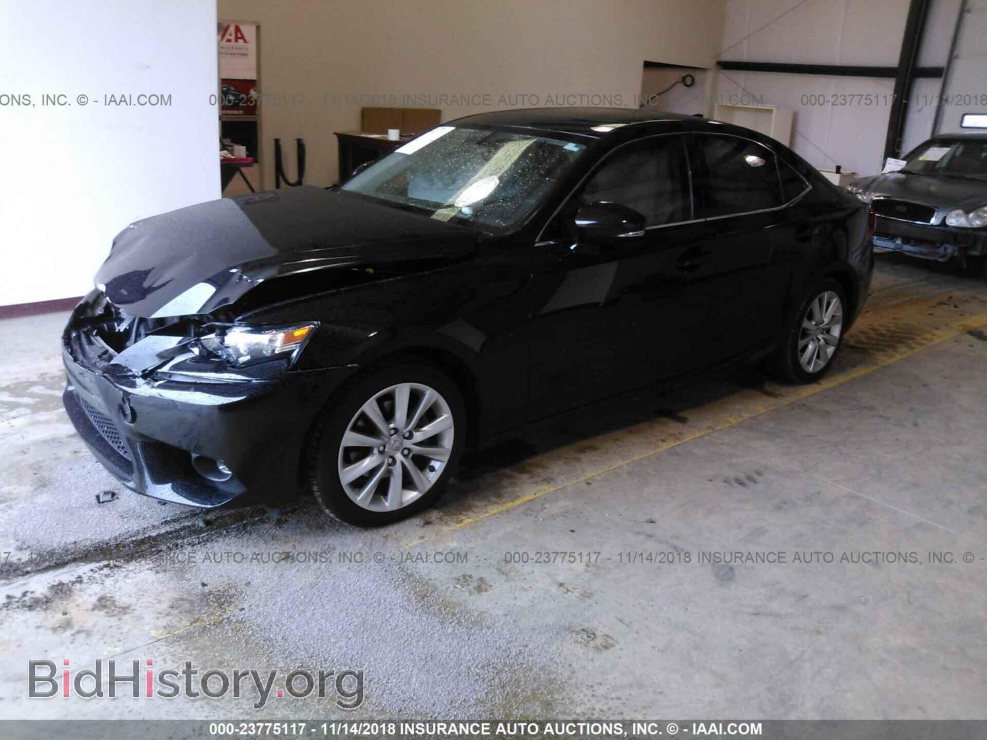 2015 LEXUS IS - VIN: JTHCF1D24F5022011 - Photo 2
