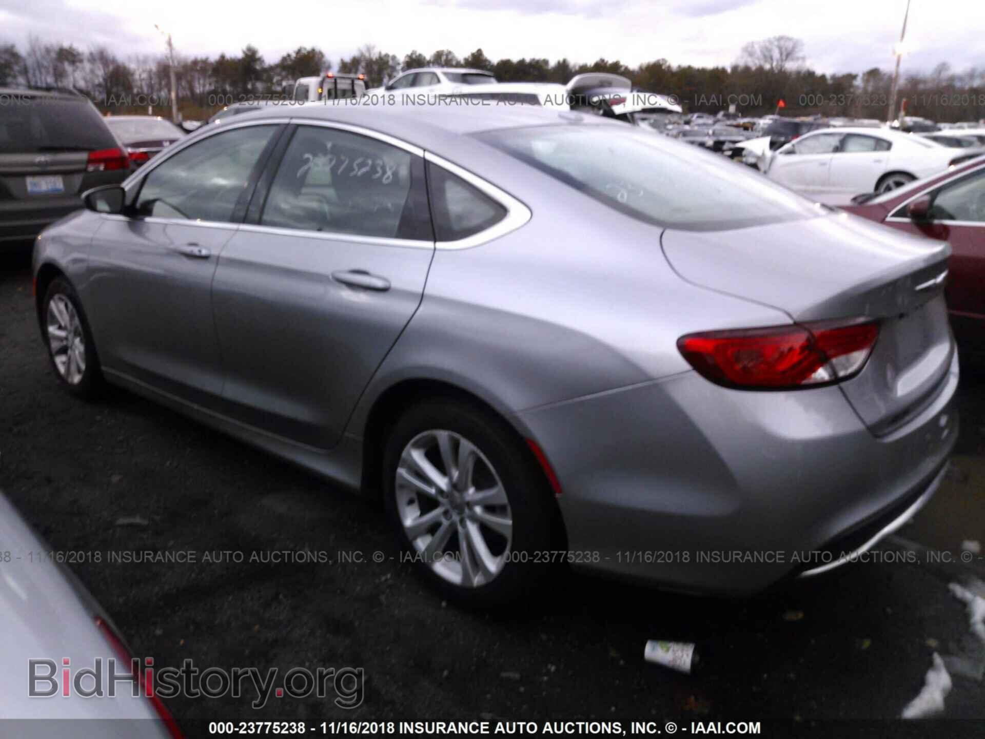 2015 Chrysler 200 - VIN: 1C3CCCAB1FN538258 - Photo 3