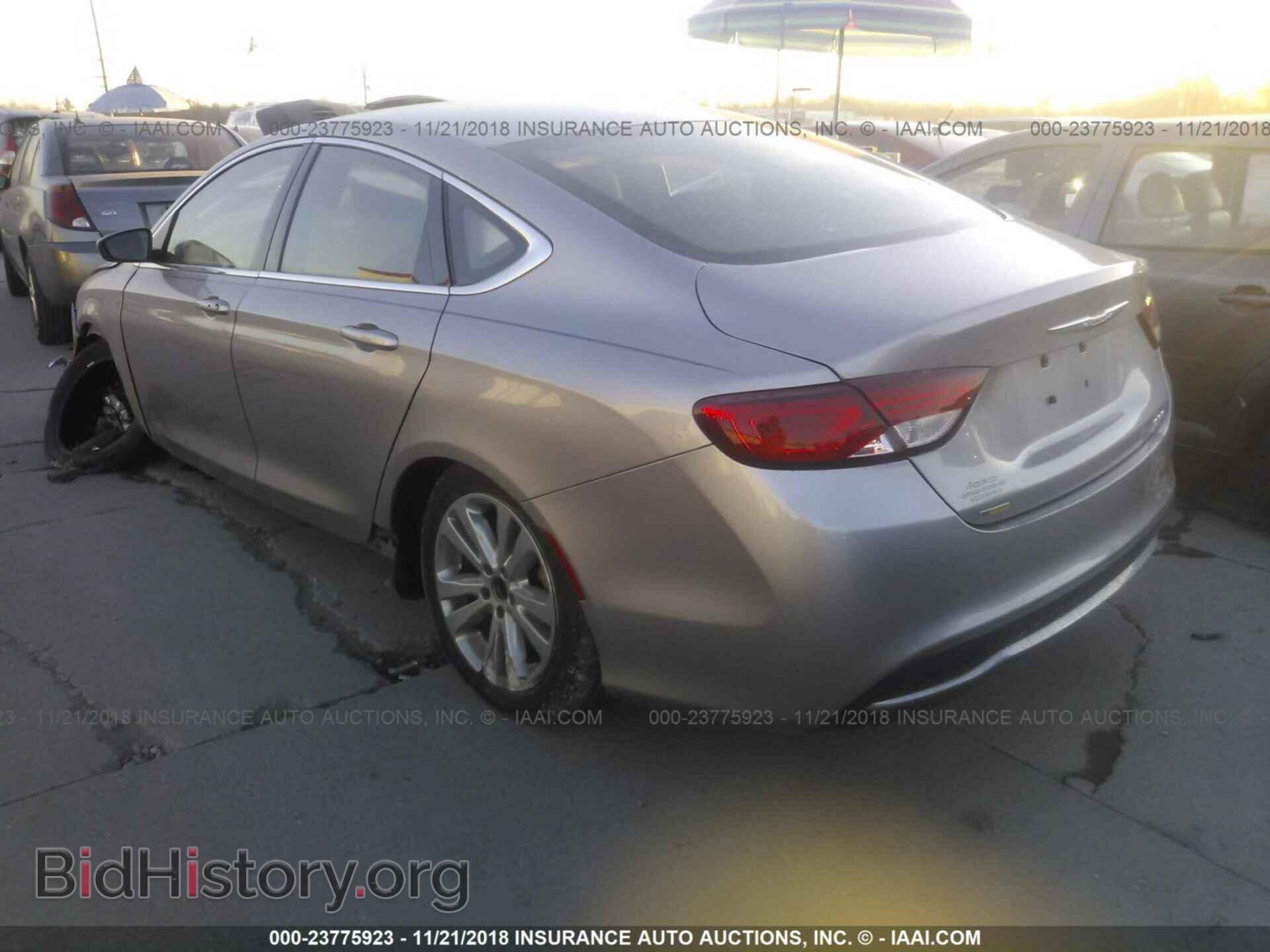 2015 CHRYSLER 200 - VIN: 1C3CCCAB1FN569865 - Photo 3