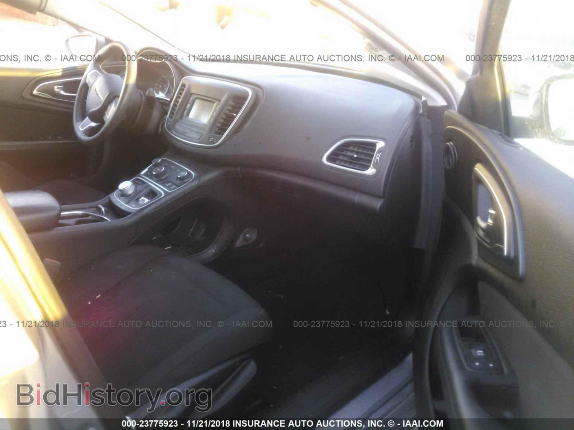 2015 CHRYSLER 200 - VIN: 1C3CCCAB1FN569865 - Photo 5