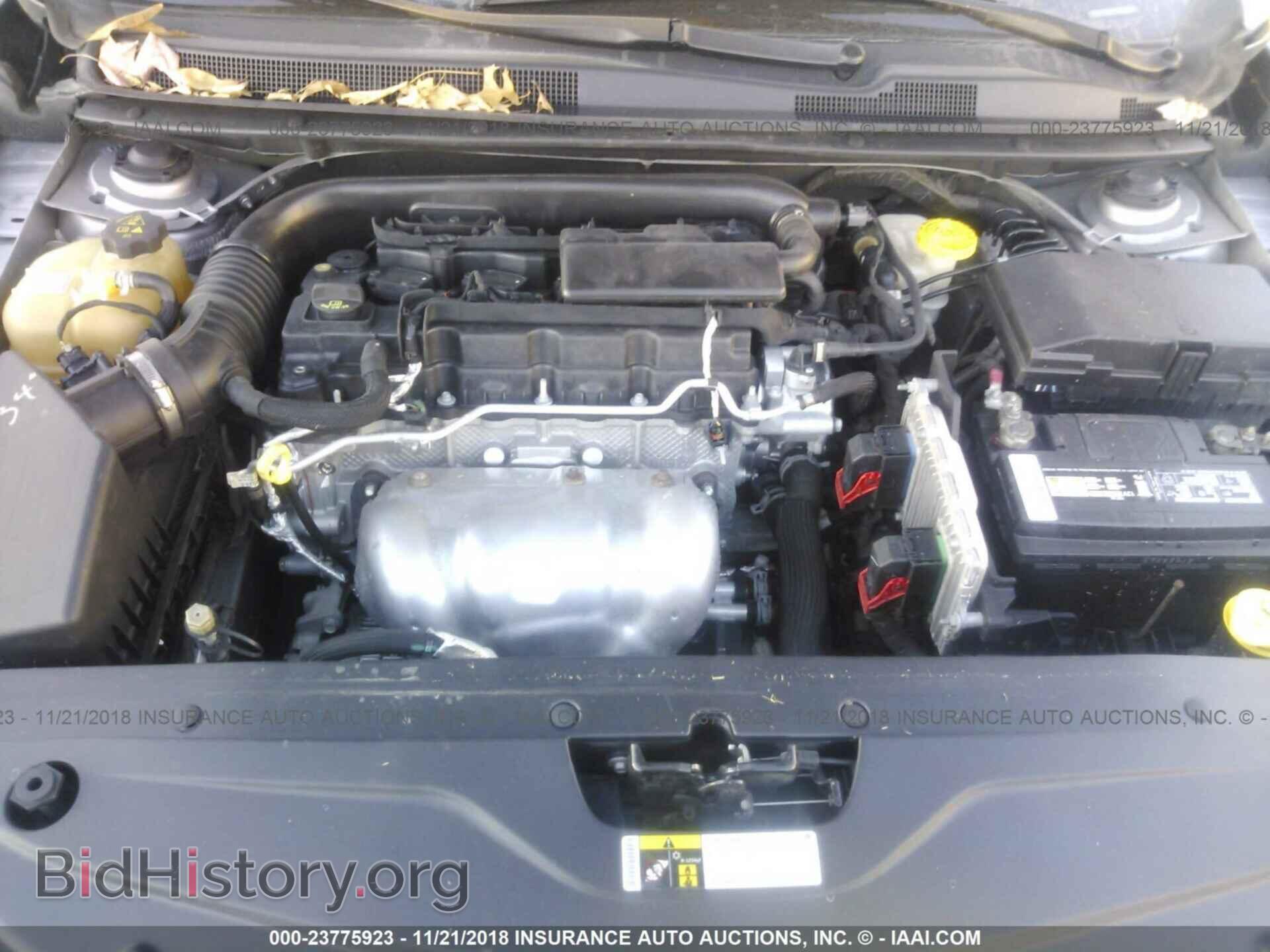 2015 CHRYSLER 200 - VIN: 1C3CCCAB1FN569865 - Photo 10