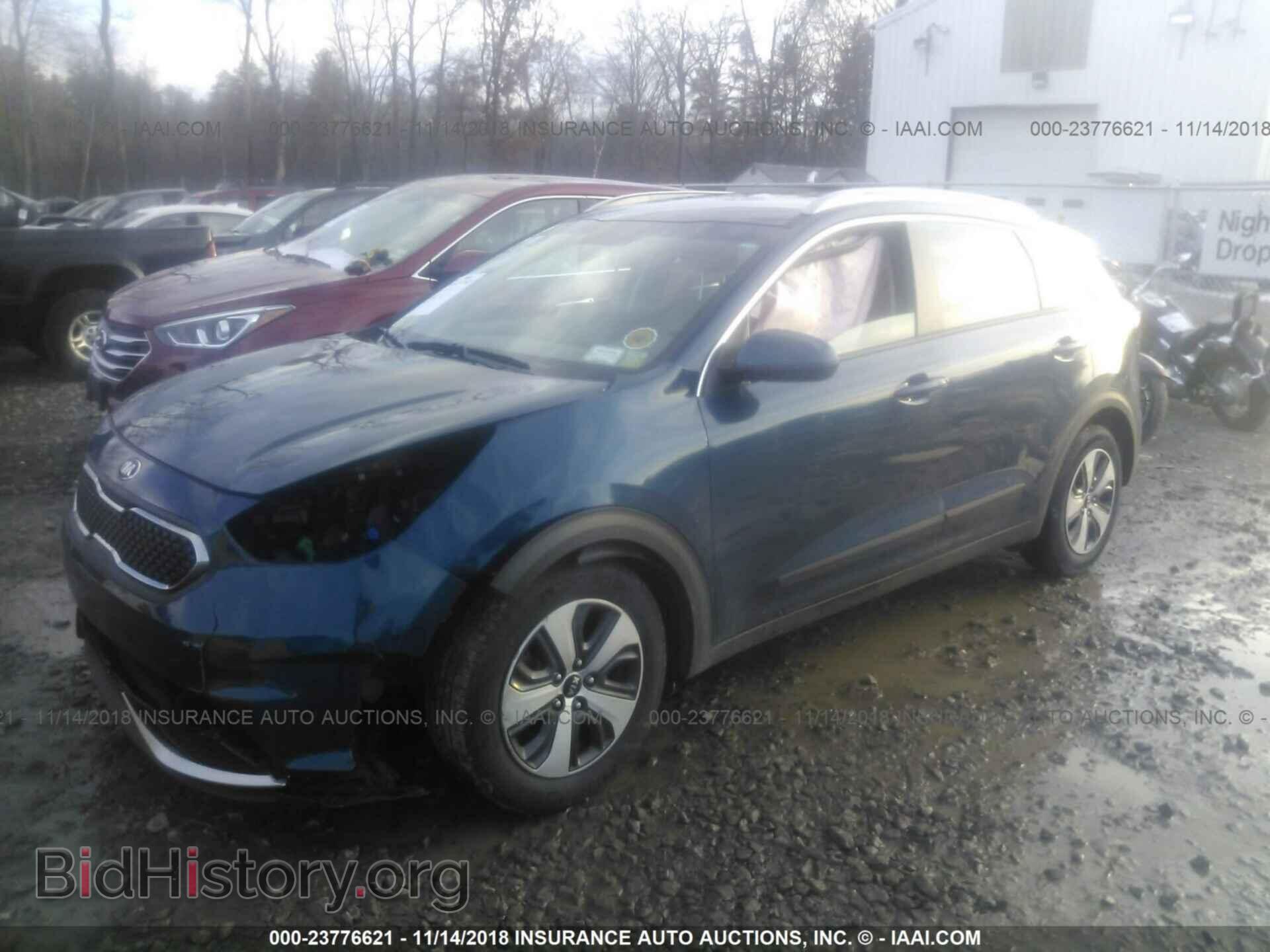 2017 Kia Niro - VIN: KNDCB3LC8H5049220 - Фото 2