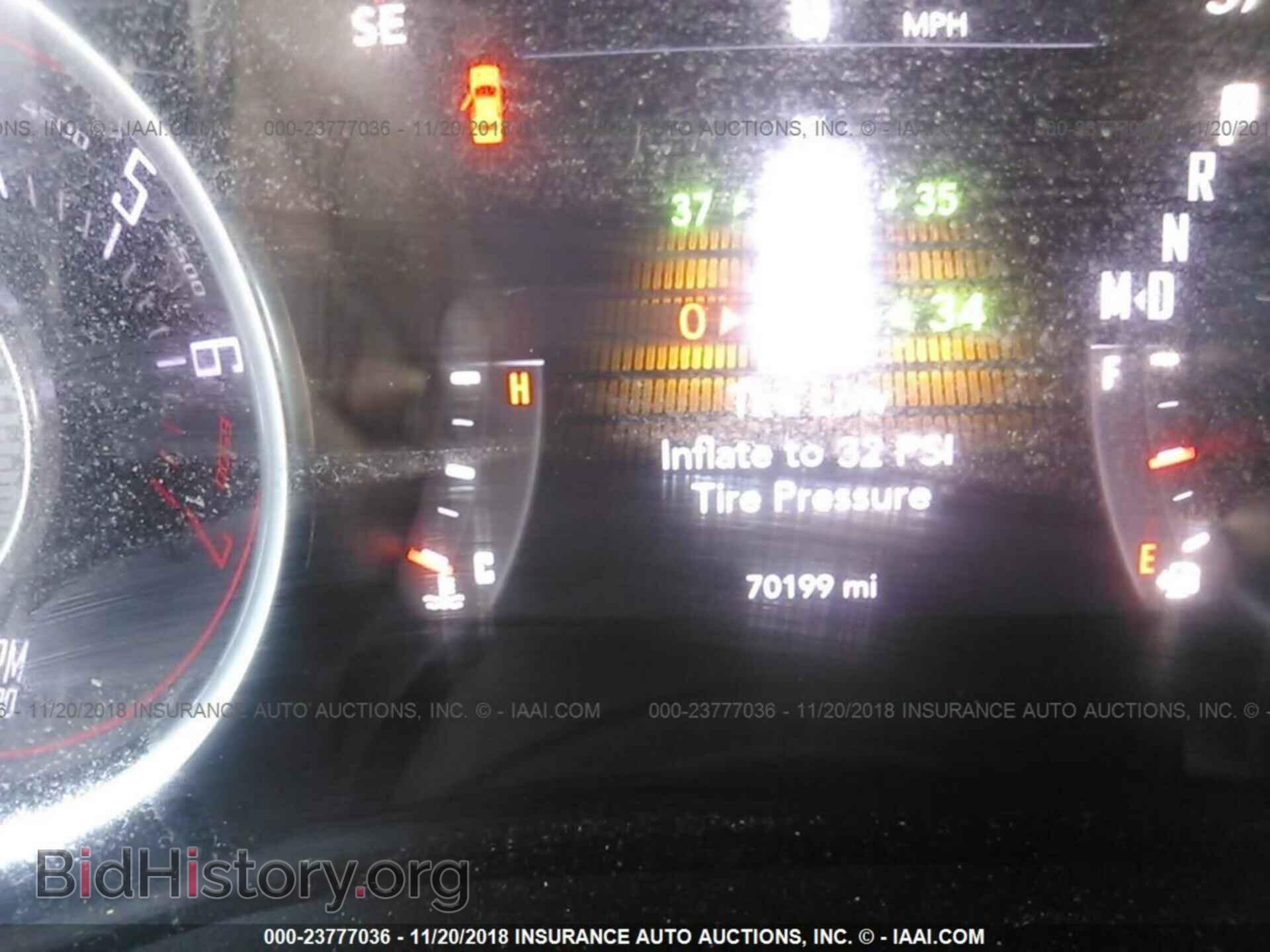 2015 Dodge Challenger - VIN: 2C3CDZAG8FH850002 - Photo 7