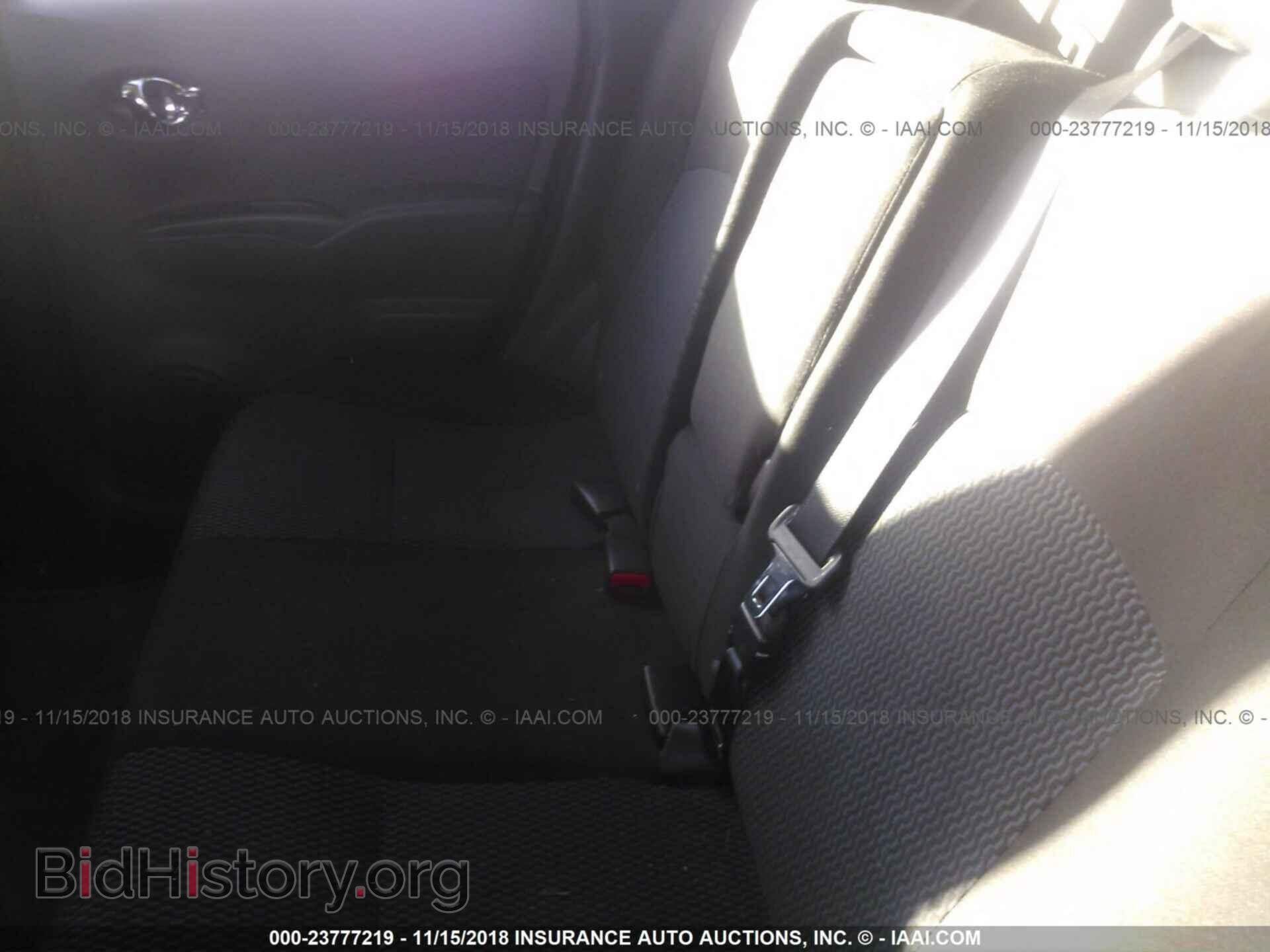 2015 Nissan Versa note - VIN: 3N1CE2CP8FL360070 - Фото 8