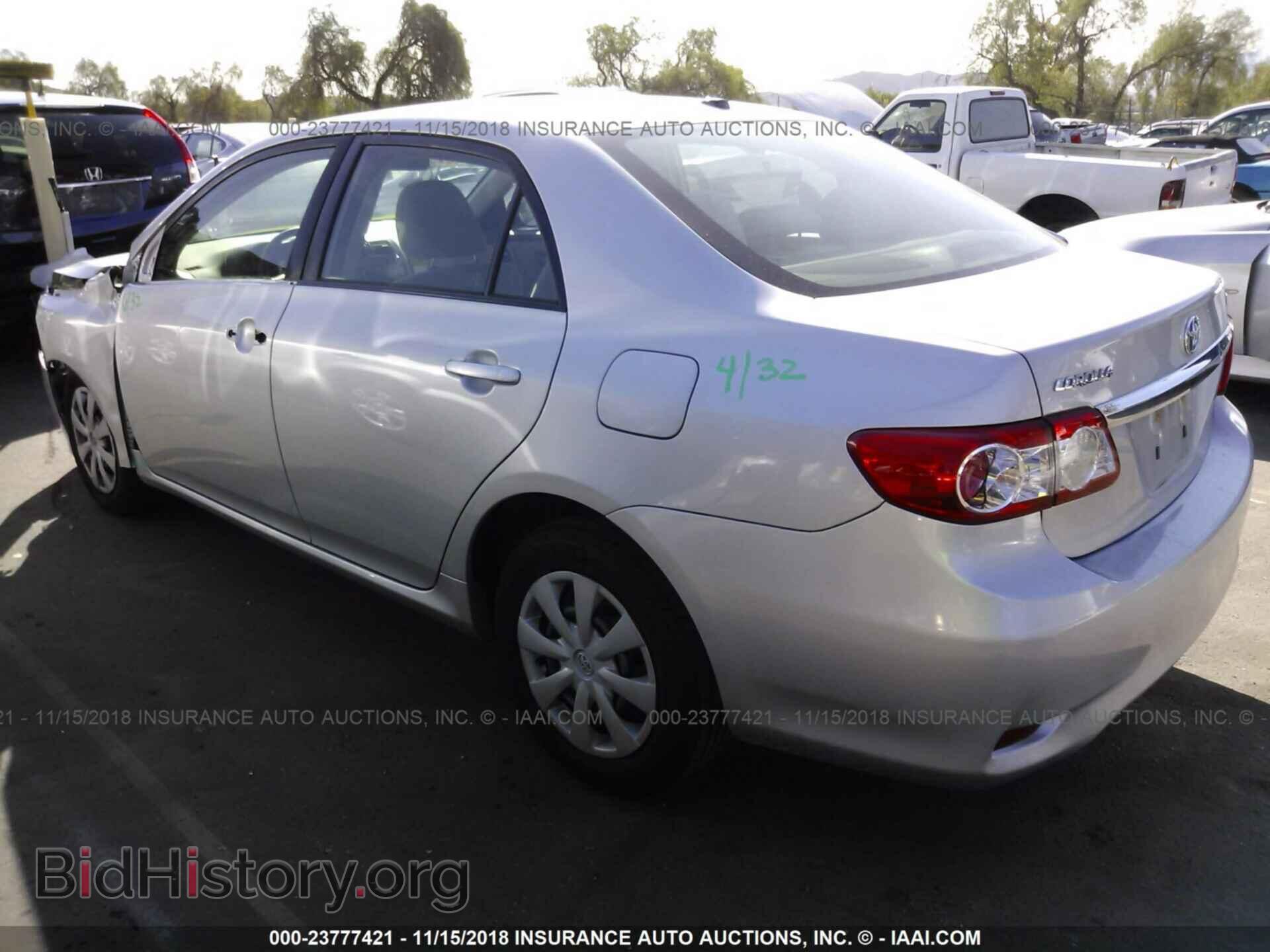 2011 Toyota Corolla - VIN: JTDBU4EEXBJ090666 - Фото 3