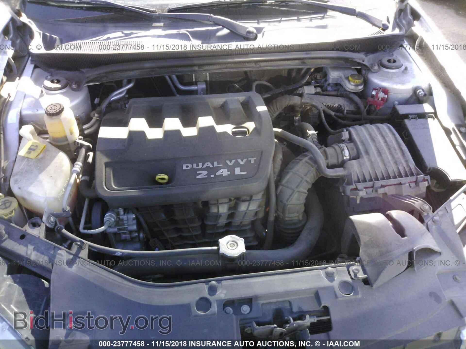 2012 CHRYSLER 200 - VIN: 1C3CCBBB3CN100720 - Фото 10