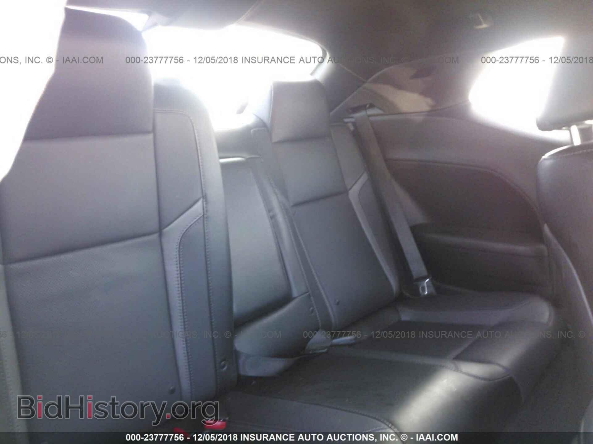 2016 Dodge Challenger - VIN: 2C3CDZAG1GH119607 - Photo 8