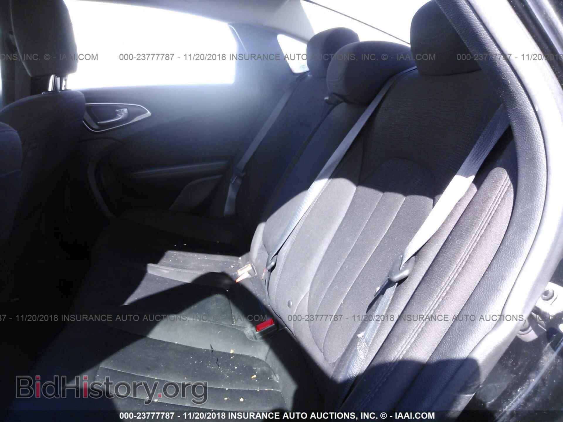 2016 CHRYSLER 200 - VIN: 1C3CCCAB3GN154483 - Фото 8