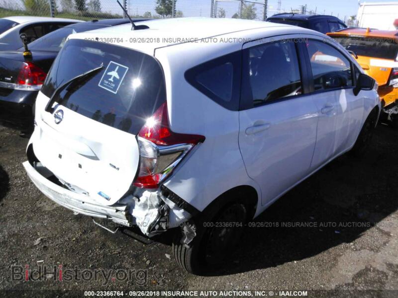 2016 Nissan VERSA NOTE (VIN 3N1CE2CP5GL354258) — photo 4 of 10