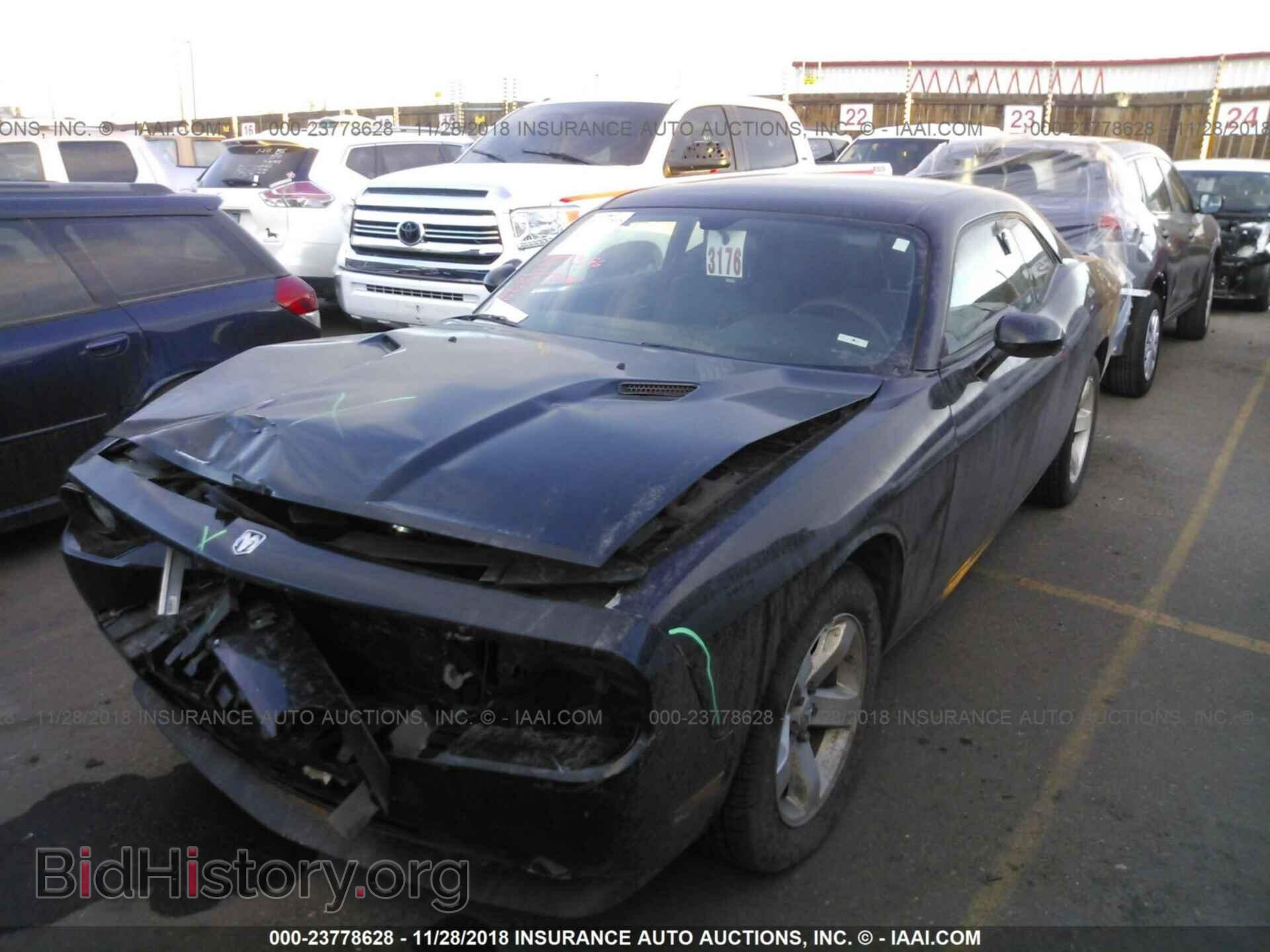 2010 DODGE CHALLENGER - VIN: 2B3CJ4DVXAH264882 - Photo 2