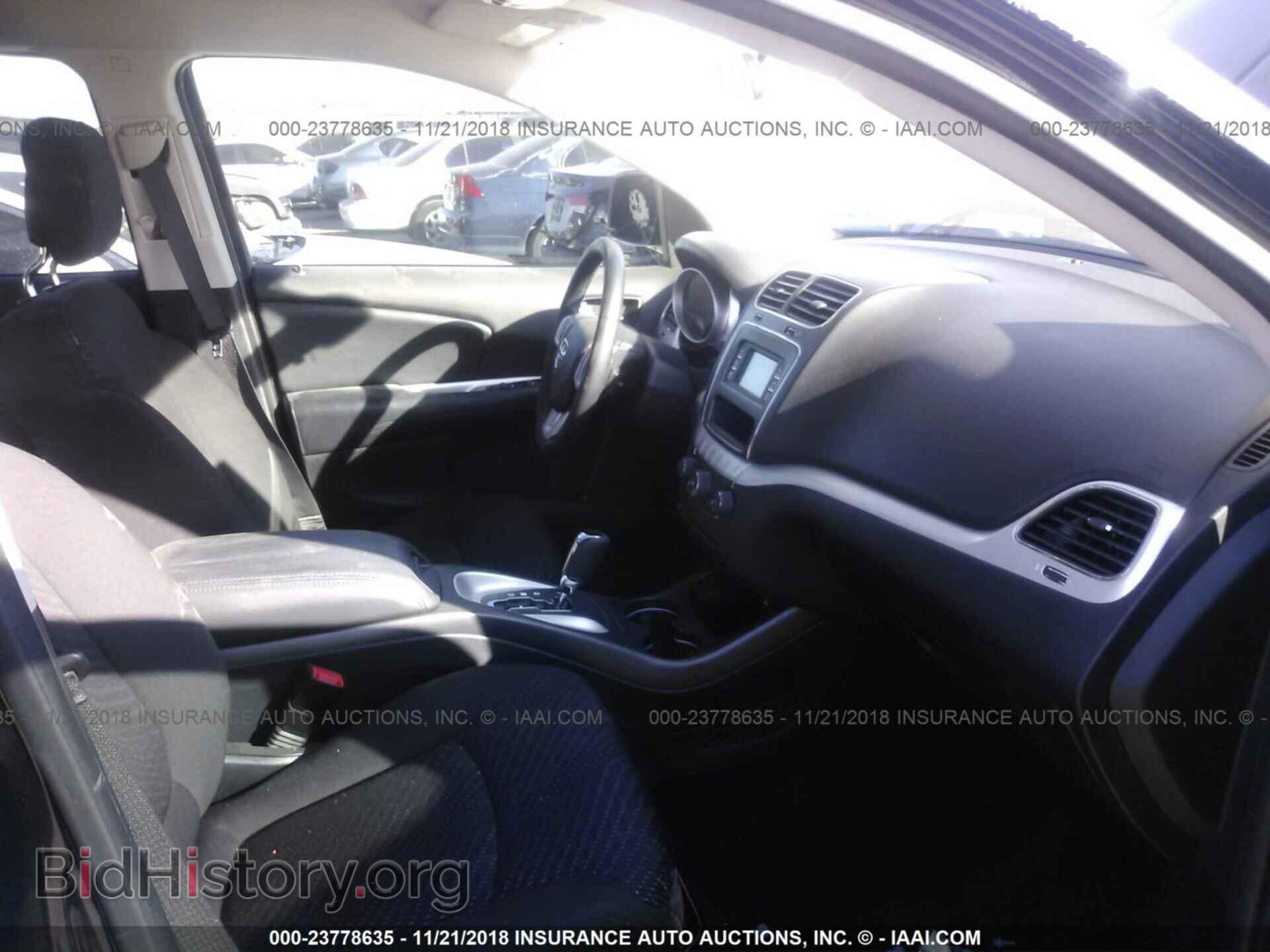 2018 DODGE JOURNEY - VIN: 3C4PDCAB0JT375752 - Фото 5