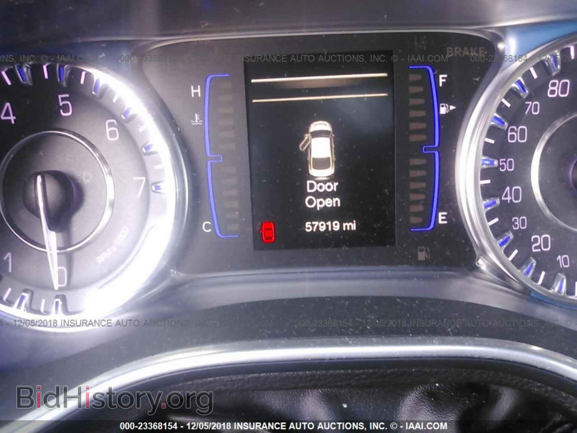 2016 CHRYSLER 200 - VIN: 1C3CCCAB7GN152798 - Photo 7
