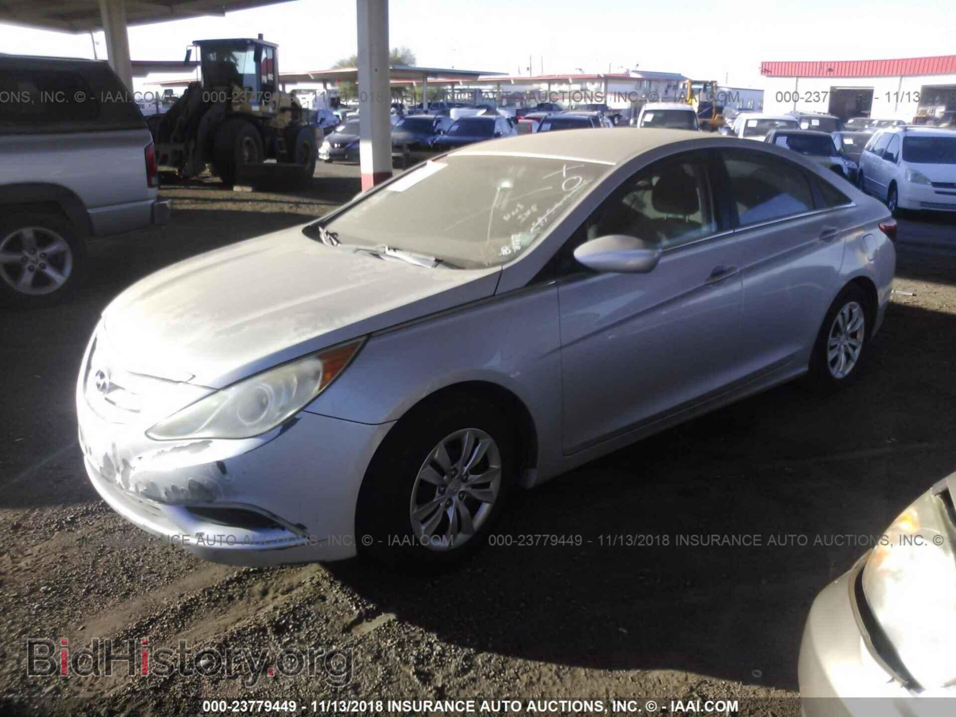 2012 Hyundai Sonata - VIN: 5NPEB4ACXCH465568 - Фото 2