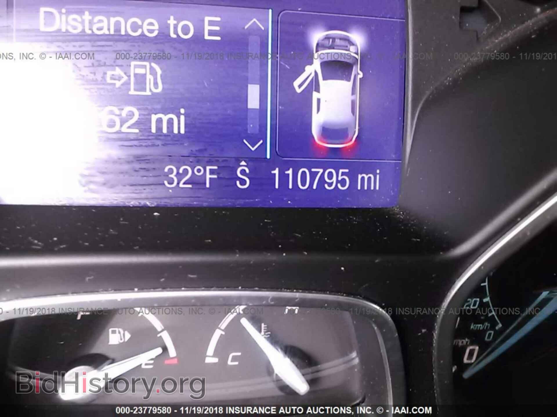 2012 Ford Focus - VIN: 1FAHP3F22CL470922 - Photo 7