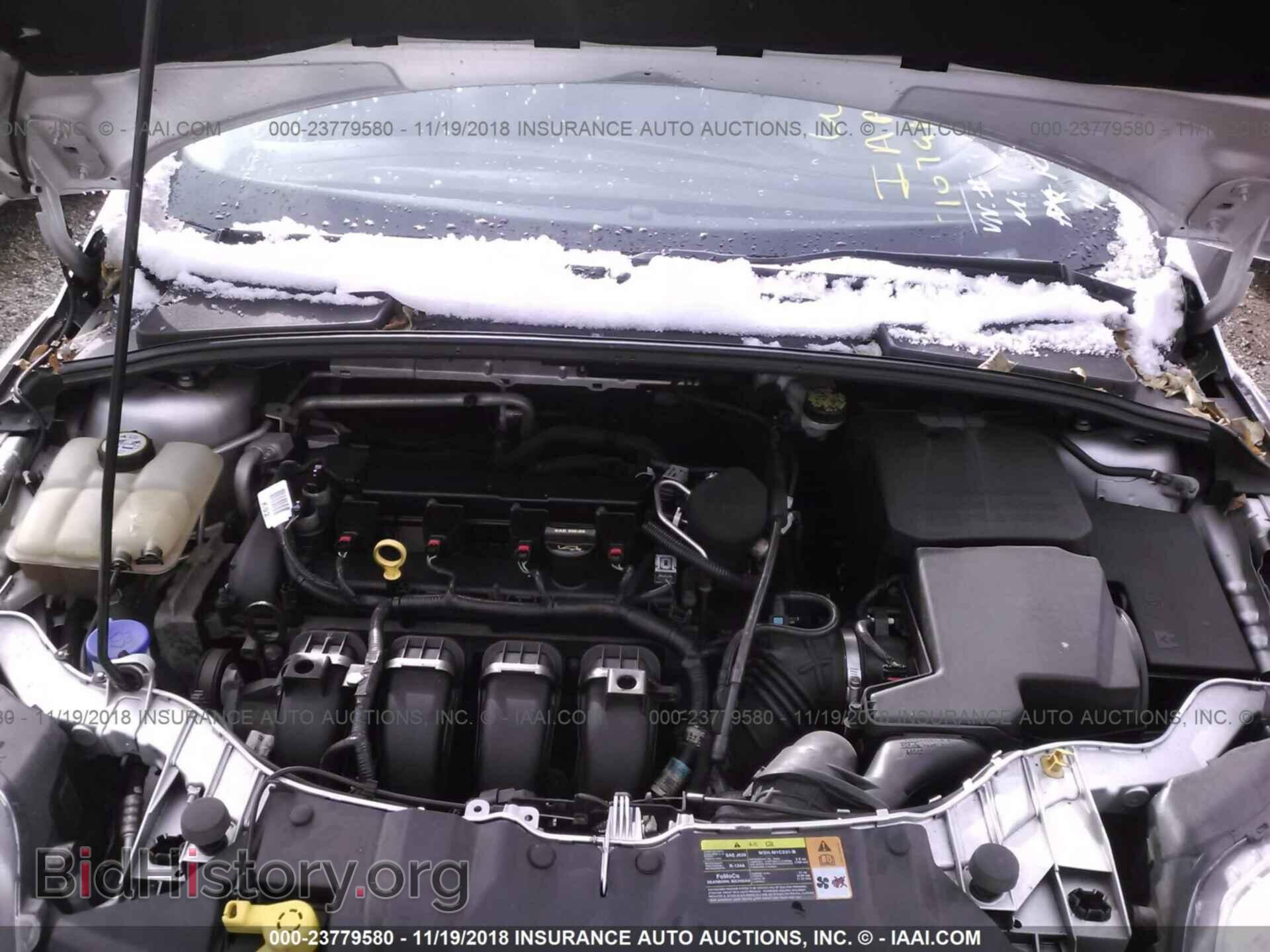 2012 Ford Focus - VIN: 1FAHP3F22CL470922 - Photo 10