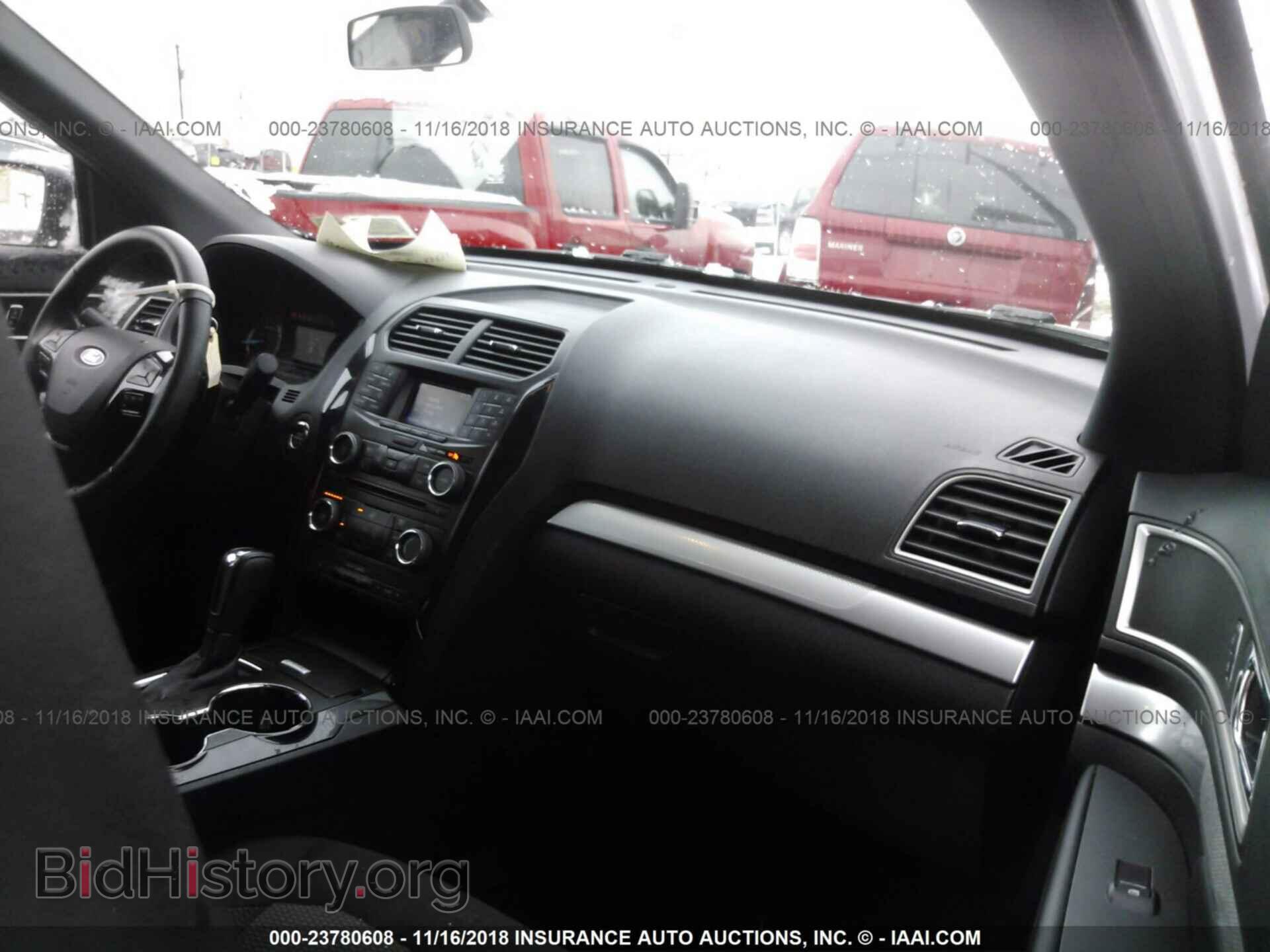 2017 Ford Explorer - VIN: 1FM5K8D84HGC79255 - Фото 5