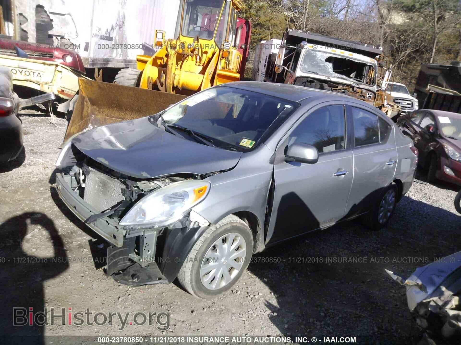 2012 Nissan Versa - VIN: 3N1CN7AP3CL814494 - Фото 2