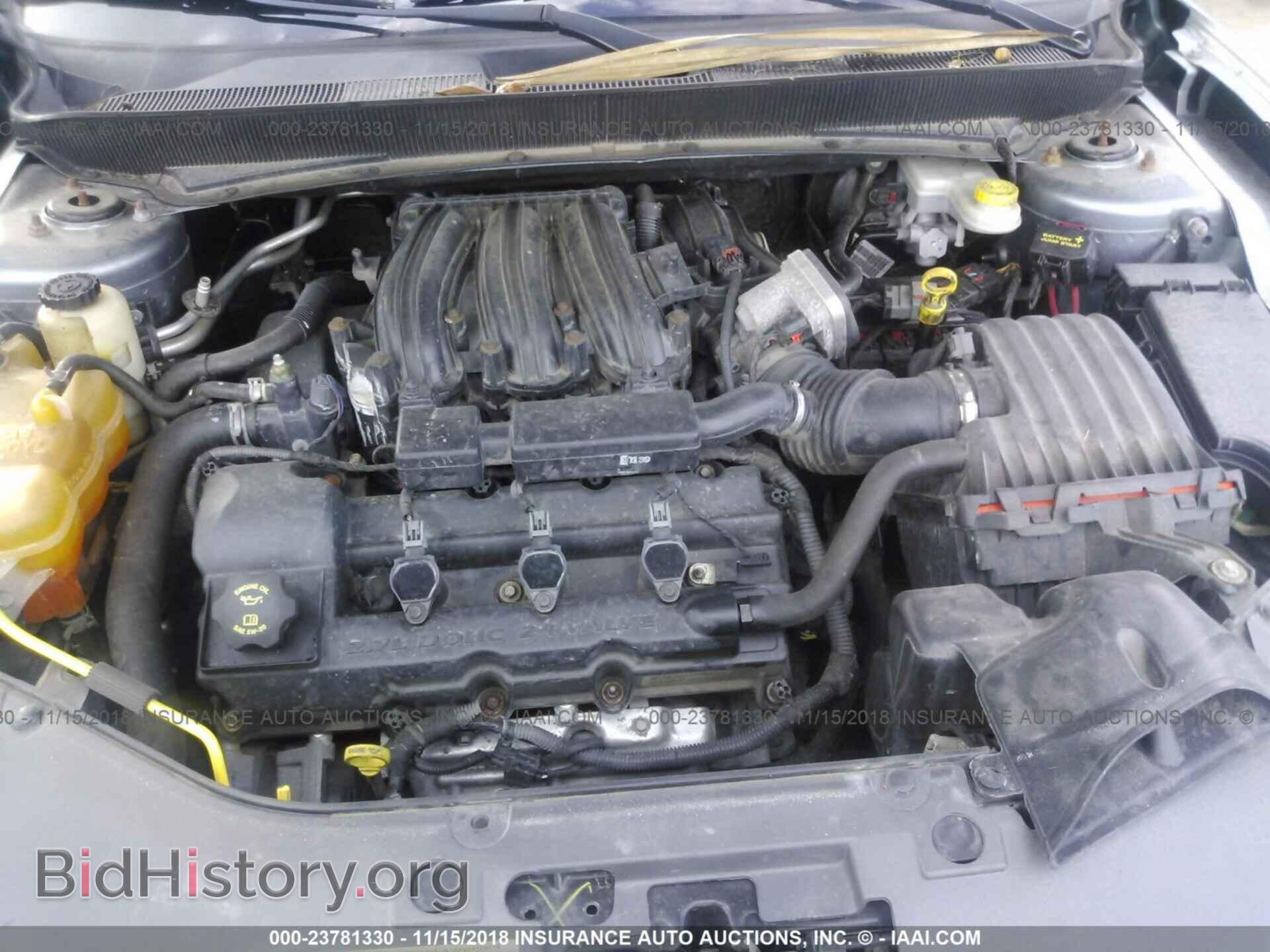 2010 CHRYSLER SEBRING - VIN: 1C3CC5FD5AN196876 - Photo 10