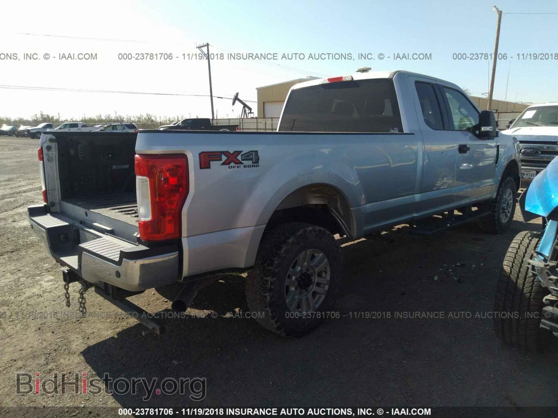2017 Ford F250 - VIN: 1FT7X2B66HEC08213 - Фото 4