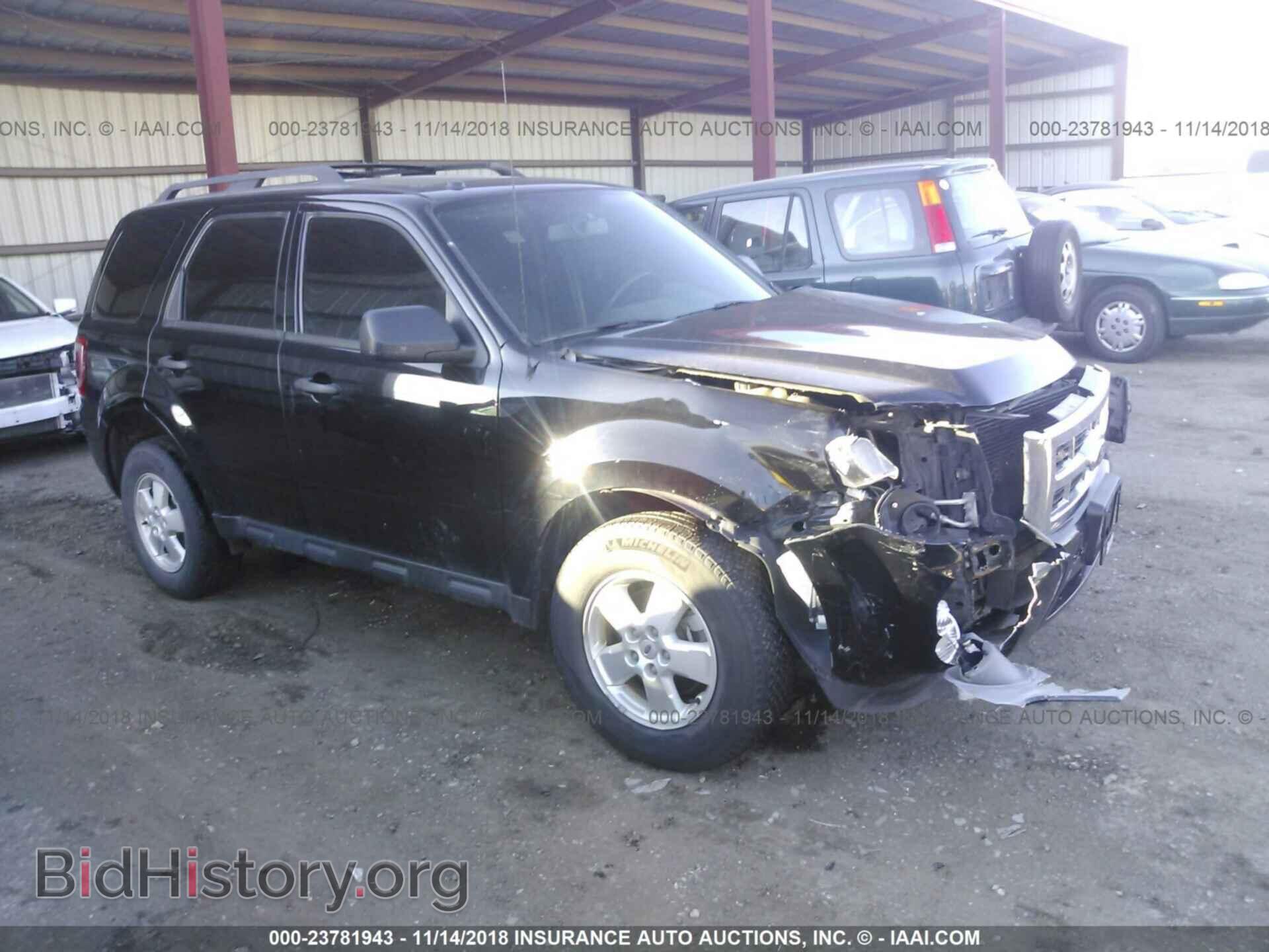 Photo 1FMCU0DG0CKC81956 - Ford Escape 2012