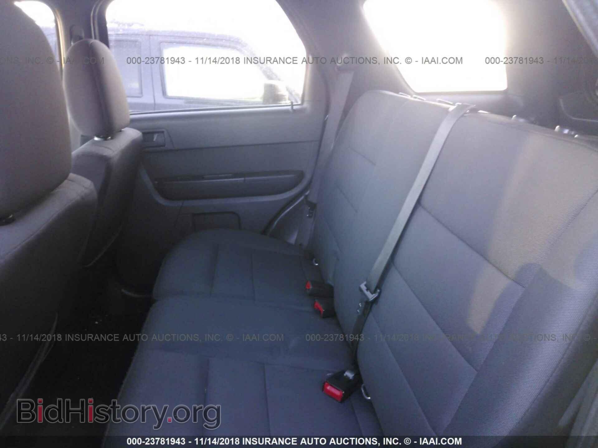 2012 Ford Escape - VIN: 1FMCU0DG0CKC81956 - Фото 8