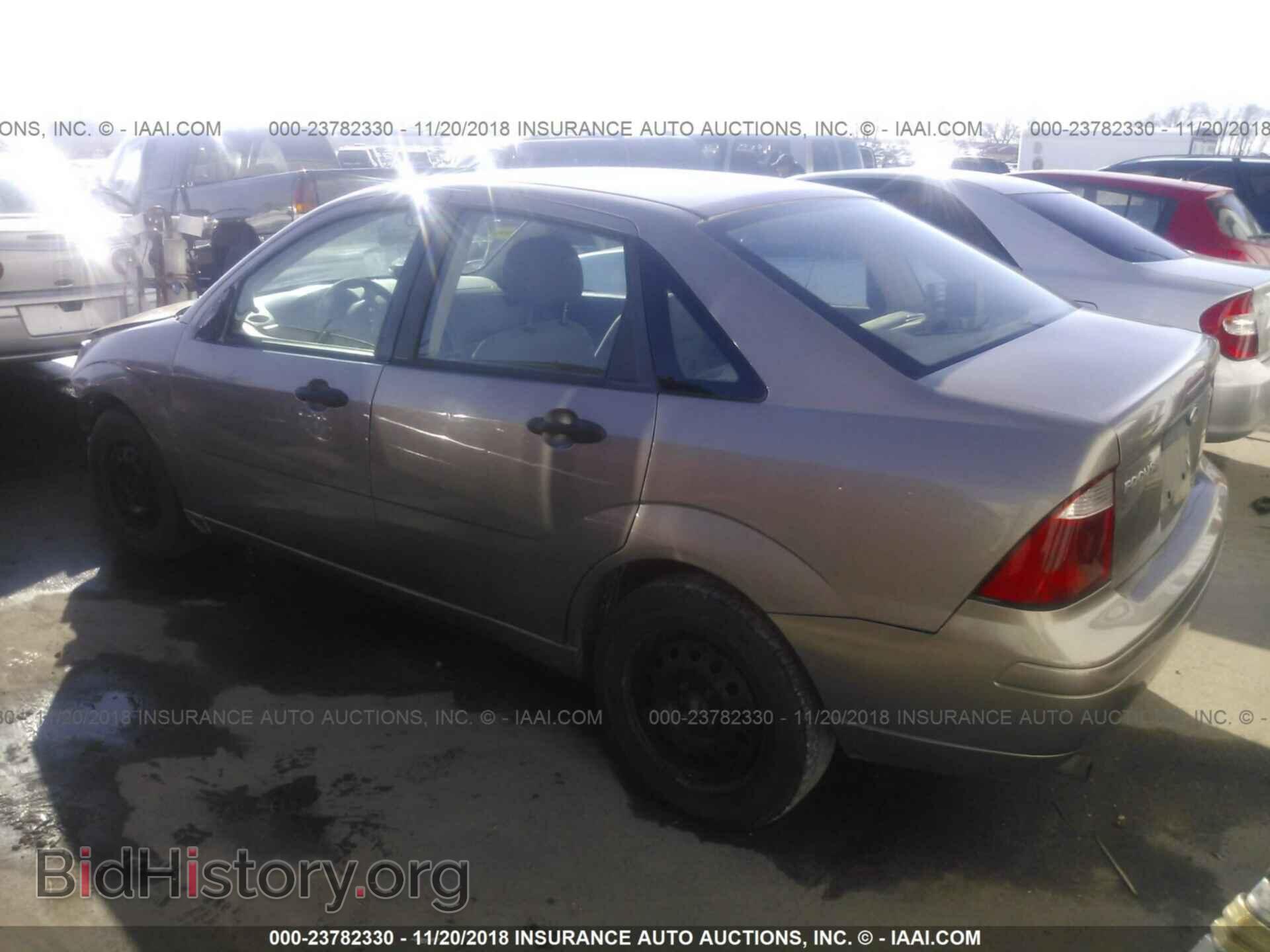 2005 FORD FOCUS - VIN: 1FAFP34N85W237486 - Фото 3