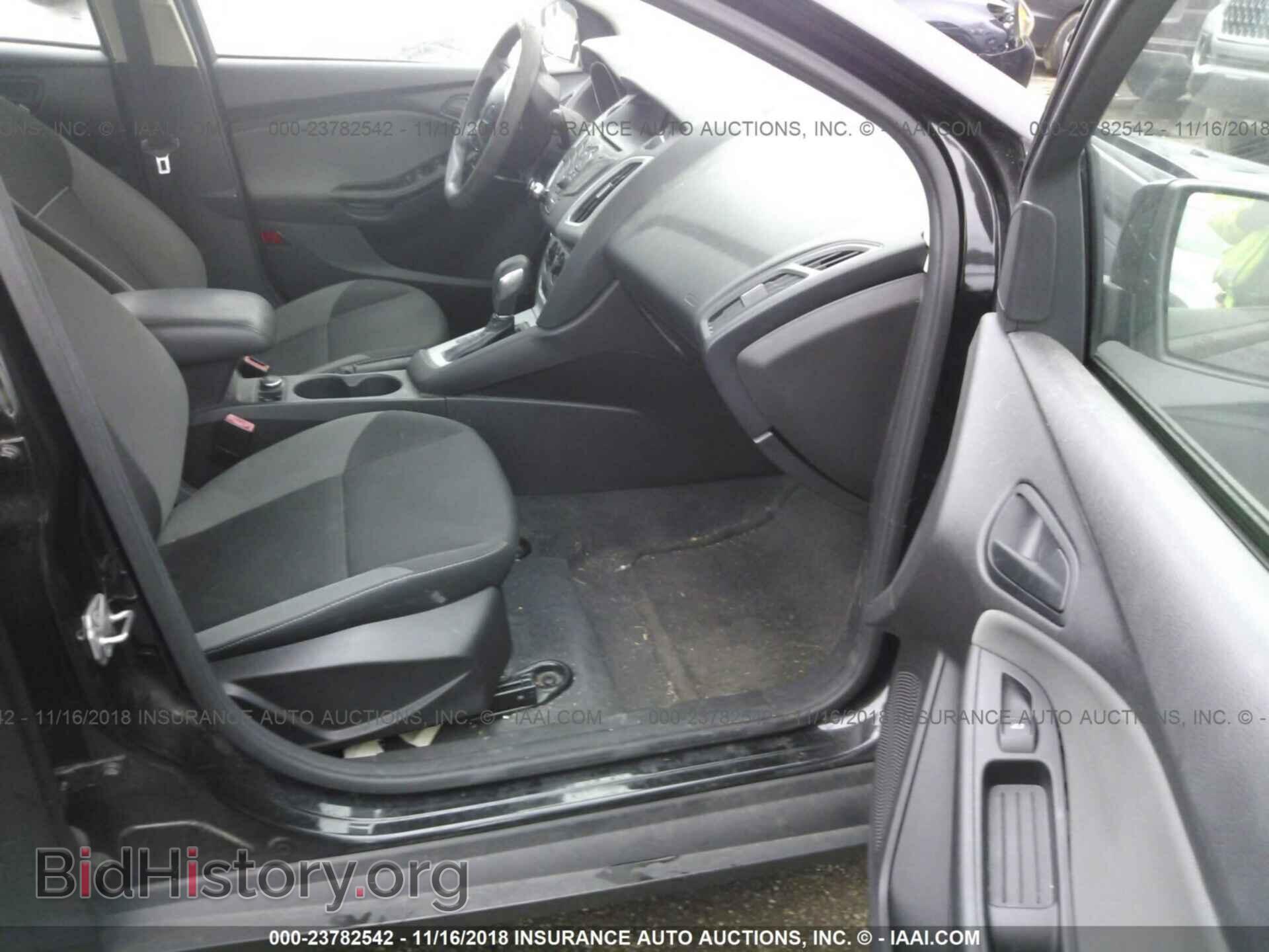 2012 Ford Focus - VIN: 1FAHP3F28CL149497 - Photo 5