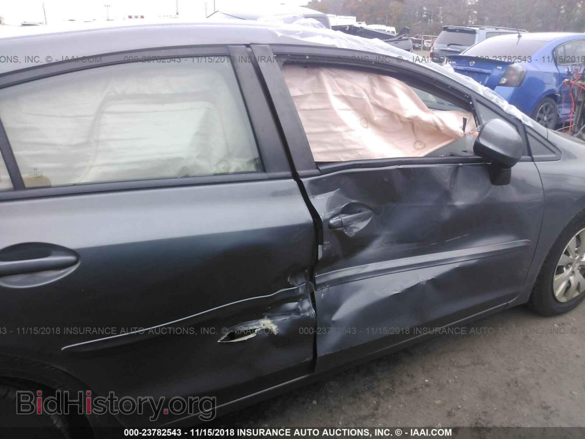 2012 Honda Civic - VIN: 2HGFB2F52CH521810 - Фото 6
