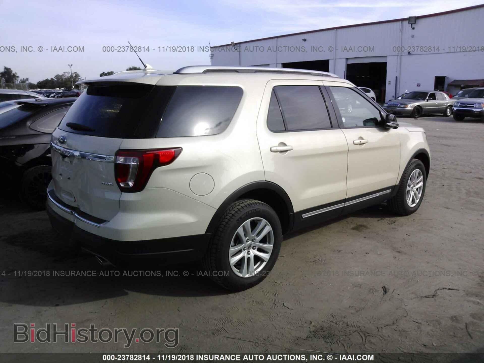 2018 Ford Explorer - VIN: 1FM5K8D89JGB94613 - Photo 4