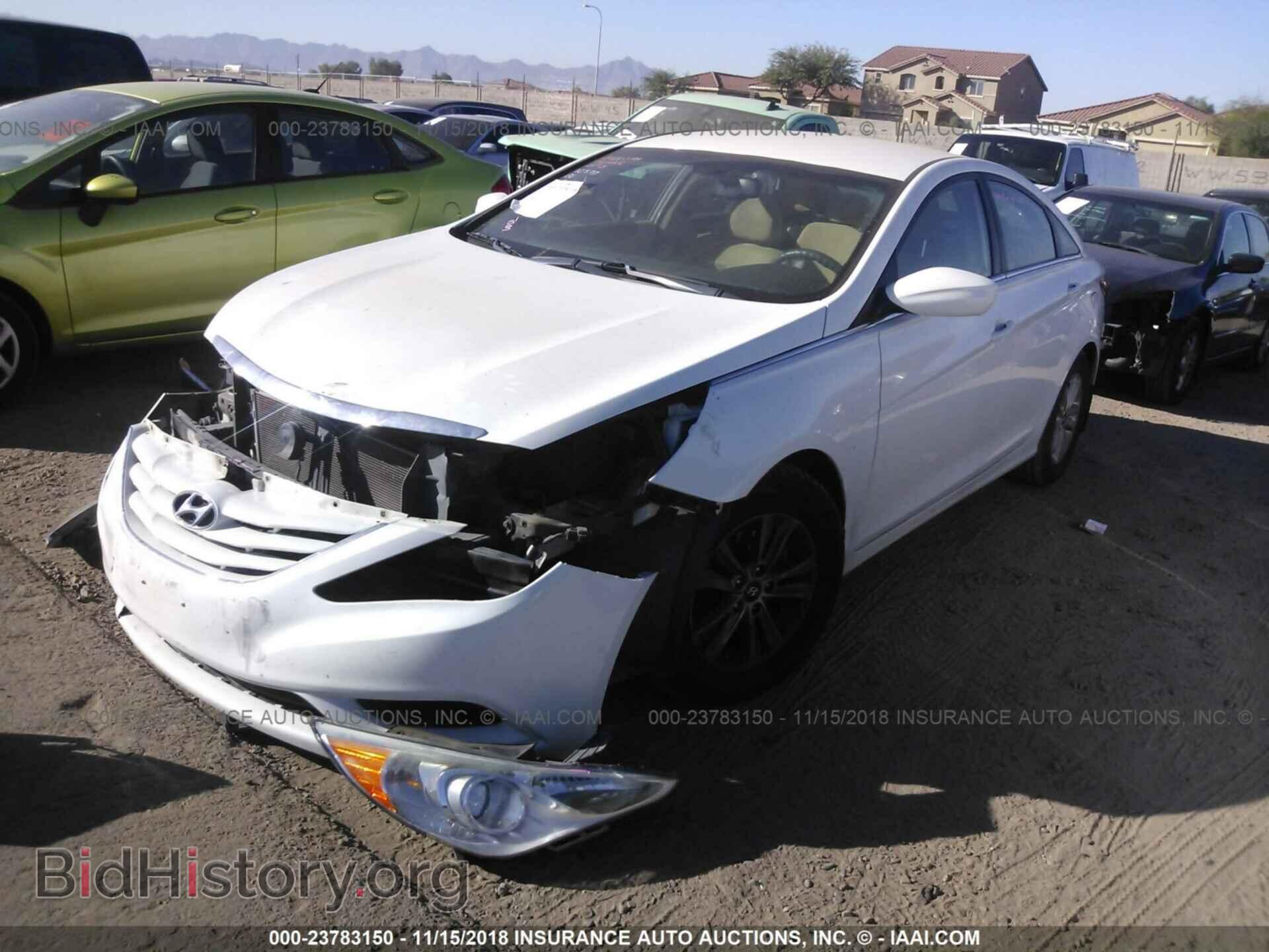 2012 Hyundai Sonata - VIN: 5NPEB4AC6CH396751 - Фото 2