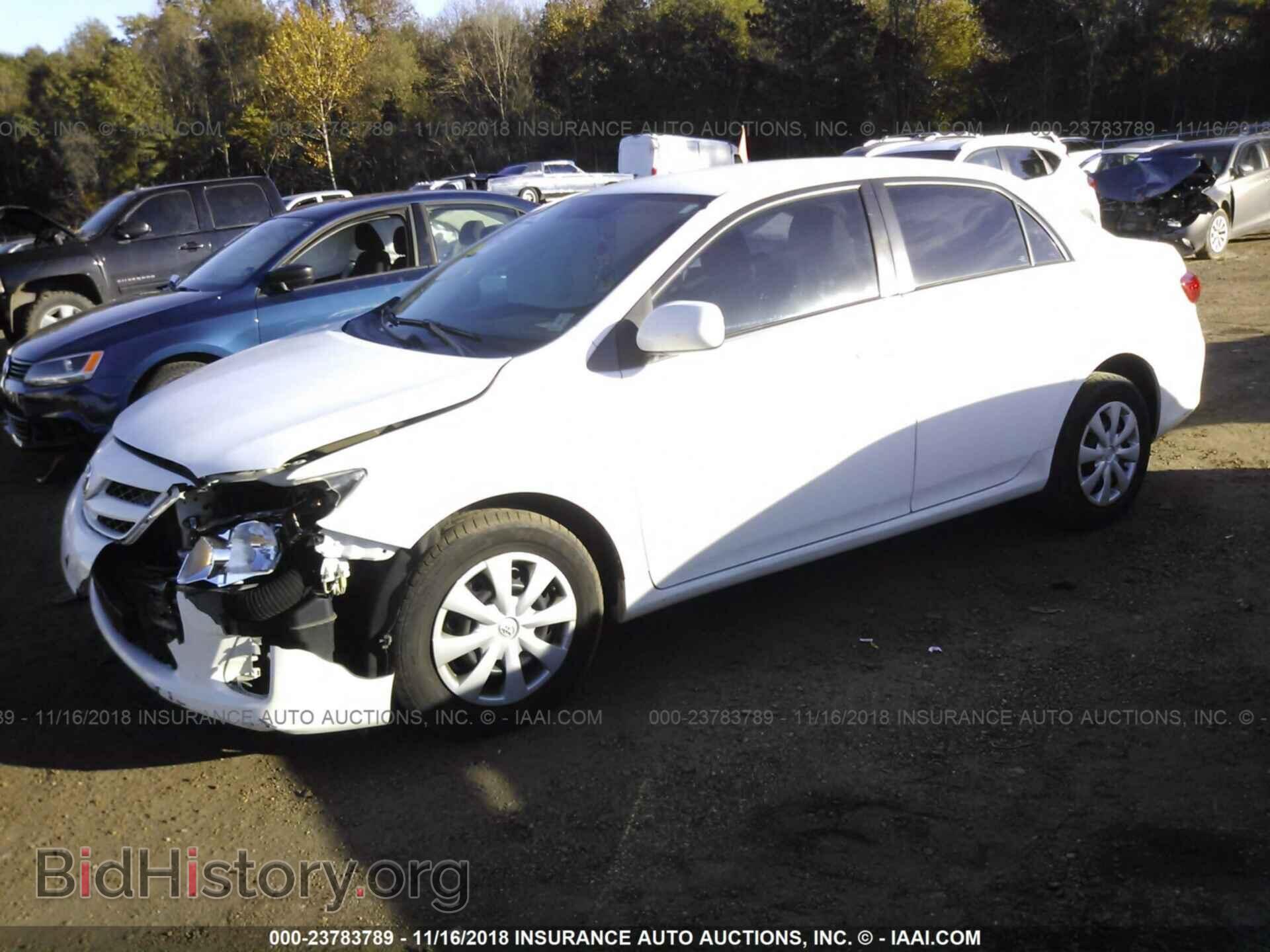 2011 TOYOTA COROLLA - VIN: 2T1BU4EE5BC724865 - Фото 2