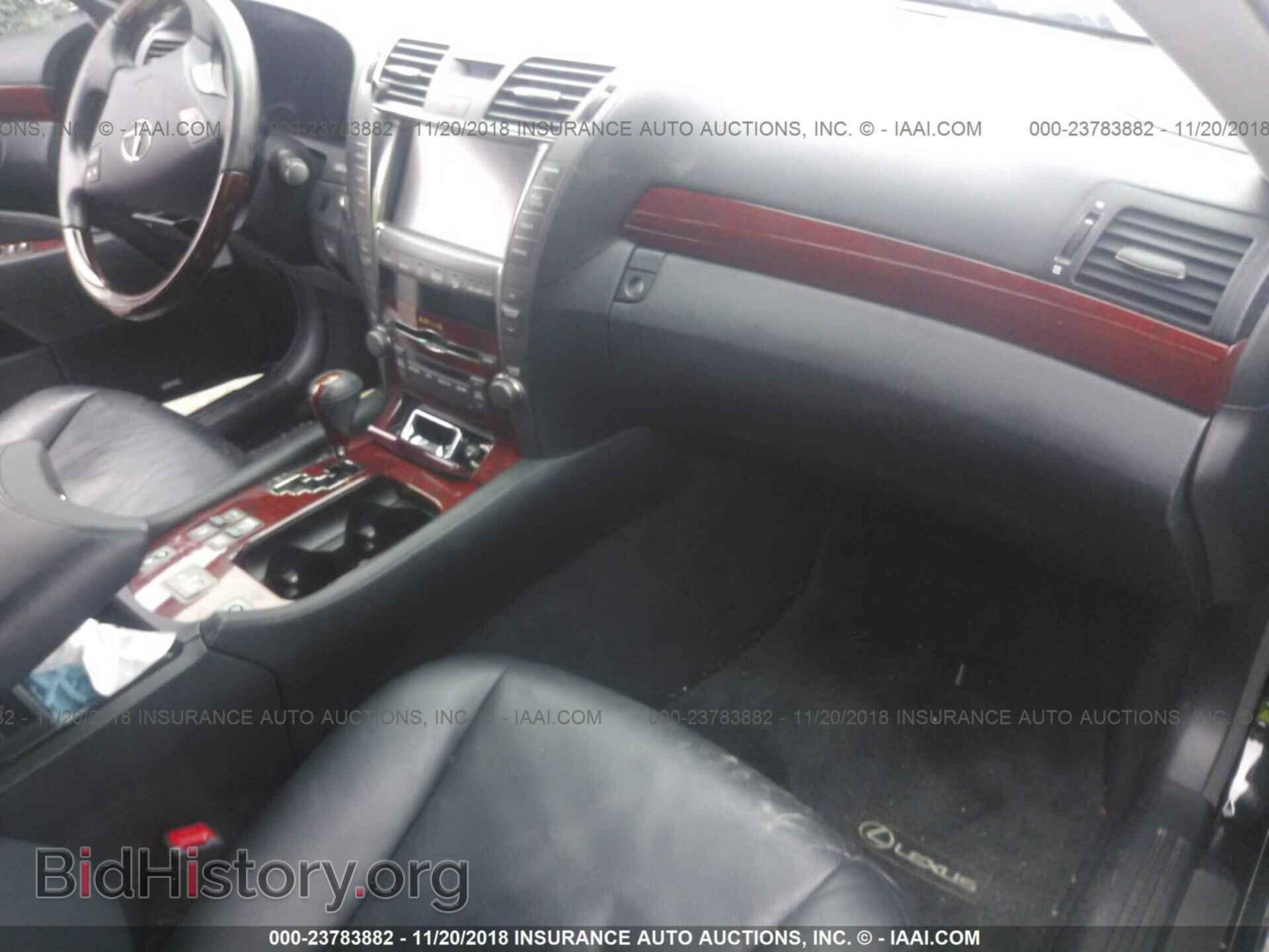 2009 LEXUS LS - VIN: JTHCL46F195000496 - Фото 5