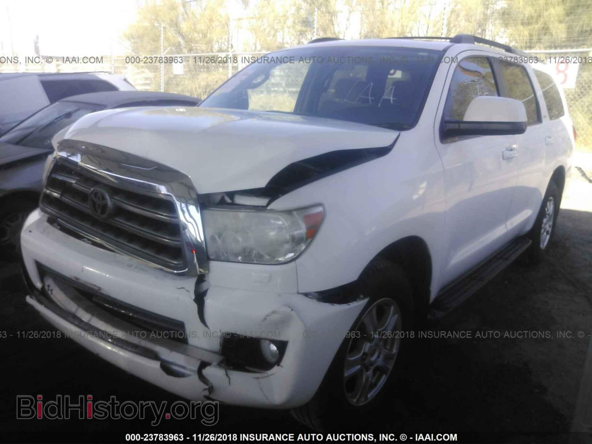 2011 TOYOTA SEQUOIA - VIN: 5TDZY5G14BS037189 - Фото 2