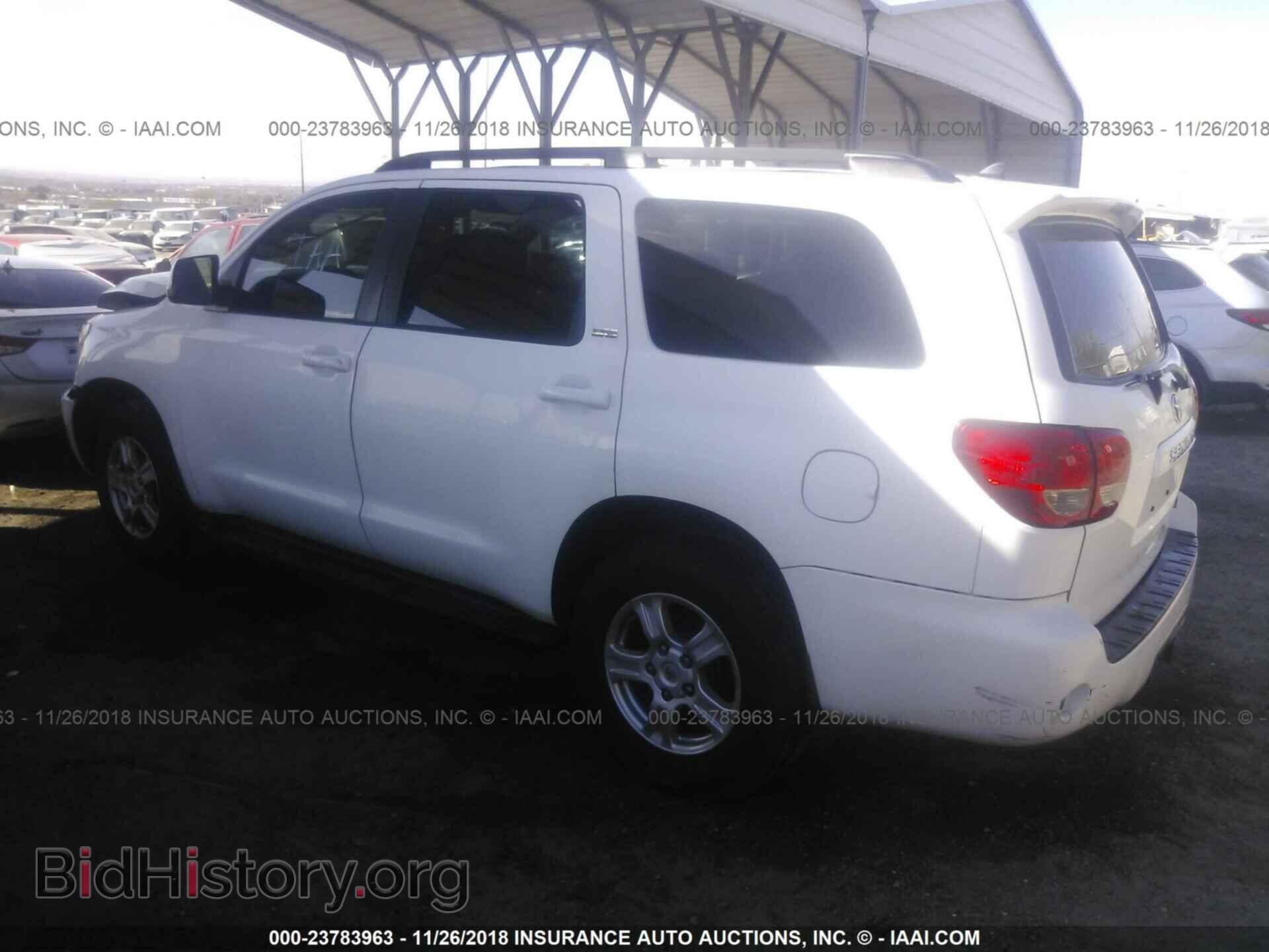 2011 TOYOTA SEQUOIA - VIN: 5TDZY5G14BS037189 - Фото 3